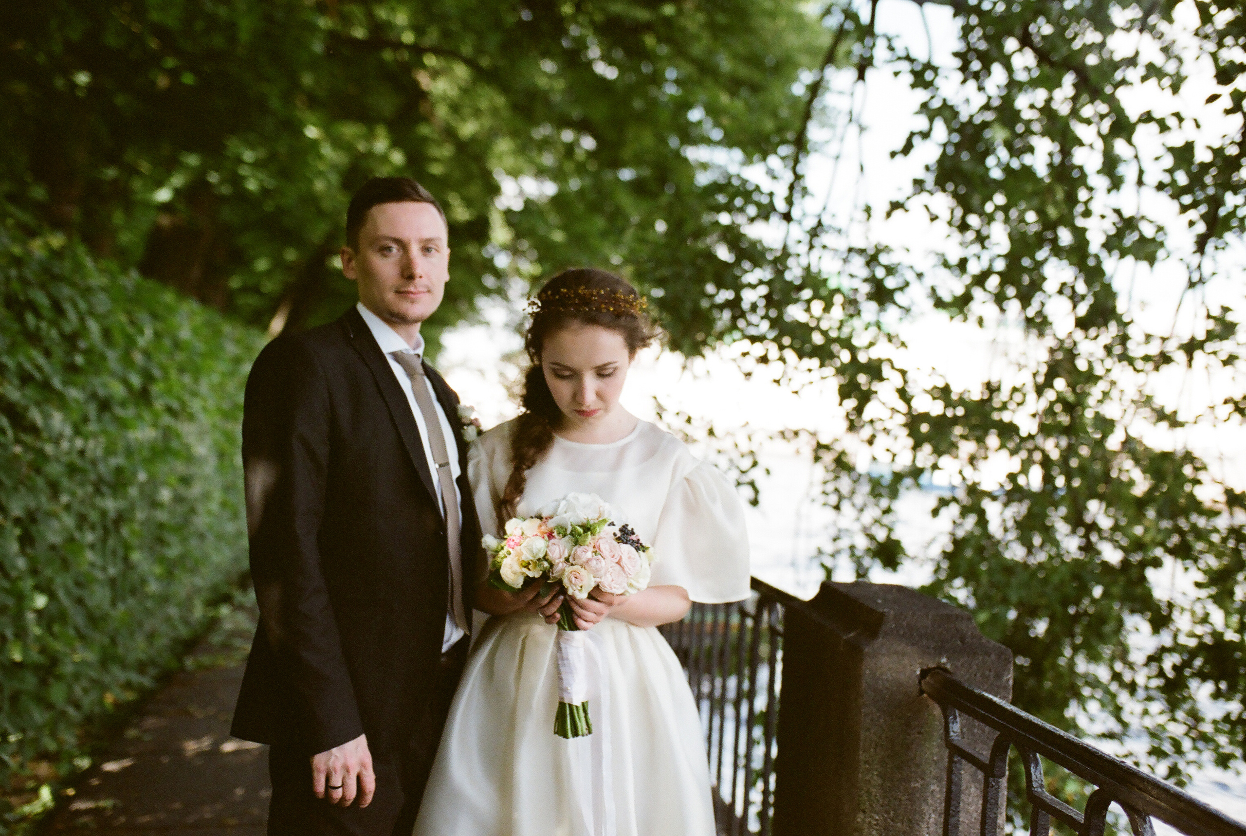 ЕЛЕНА и ИГОРЬ. Свадебный и семейный пленочный фотограф в Петербурге Истомина Ирина