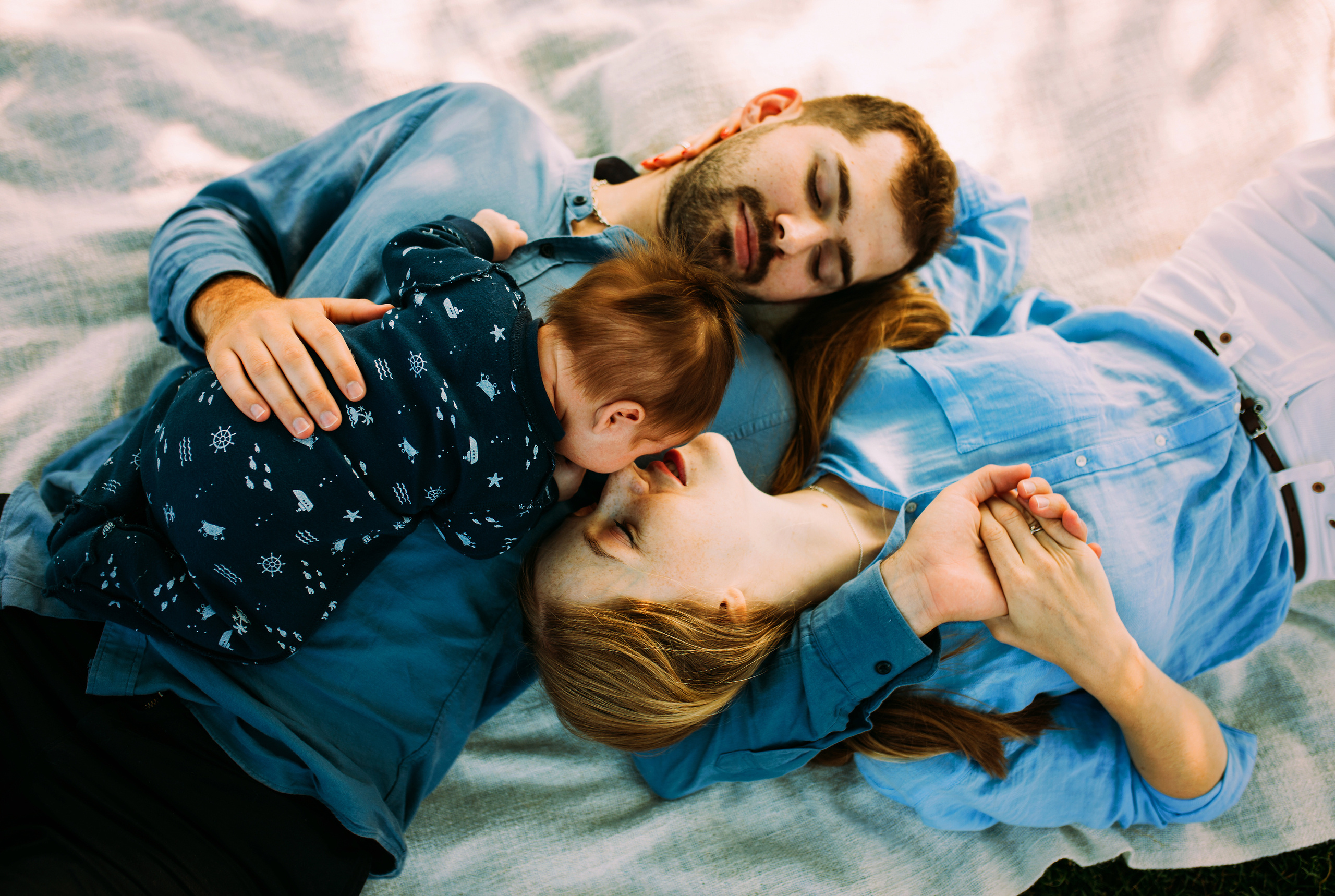 Лида Даня и Сеня. Свадебный и семейный пленочный фотограф в Петербурге Истомина Ирина