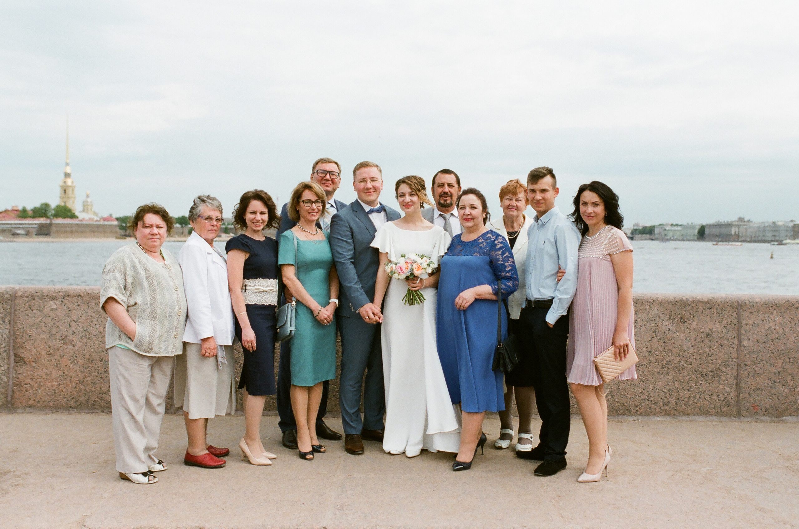 МАРИЯ и ГРИГОРИЙ. Свадебный и семейный пленочный фотограф в Петербурге Истомина Ирина