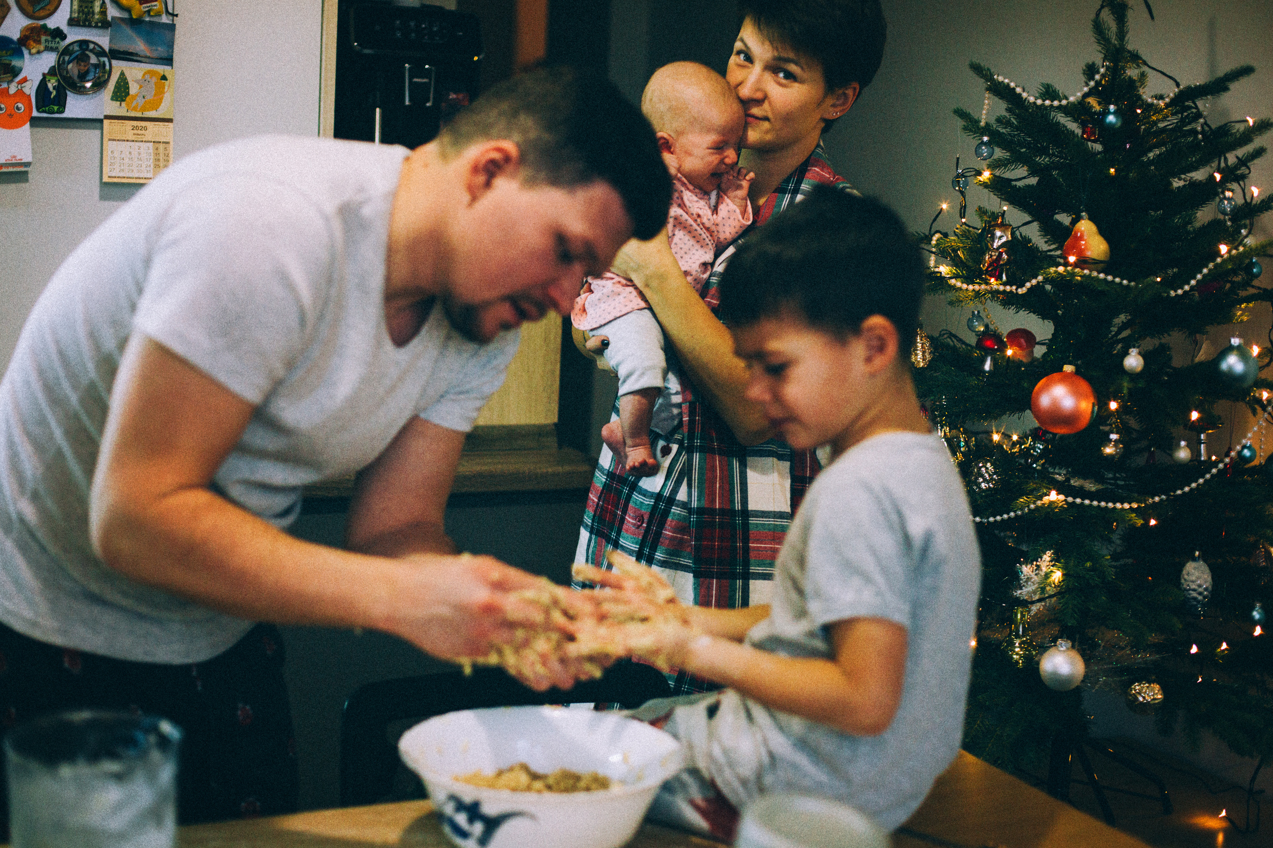Лида Лёша Лия Юра и собакен Ева. Свадебный и семейный пленочный фотограф в Петербурге Истомина Ирина