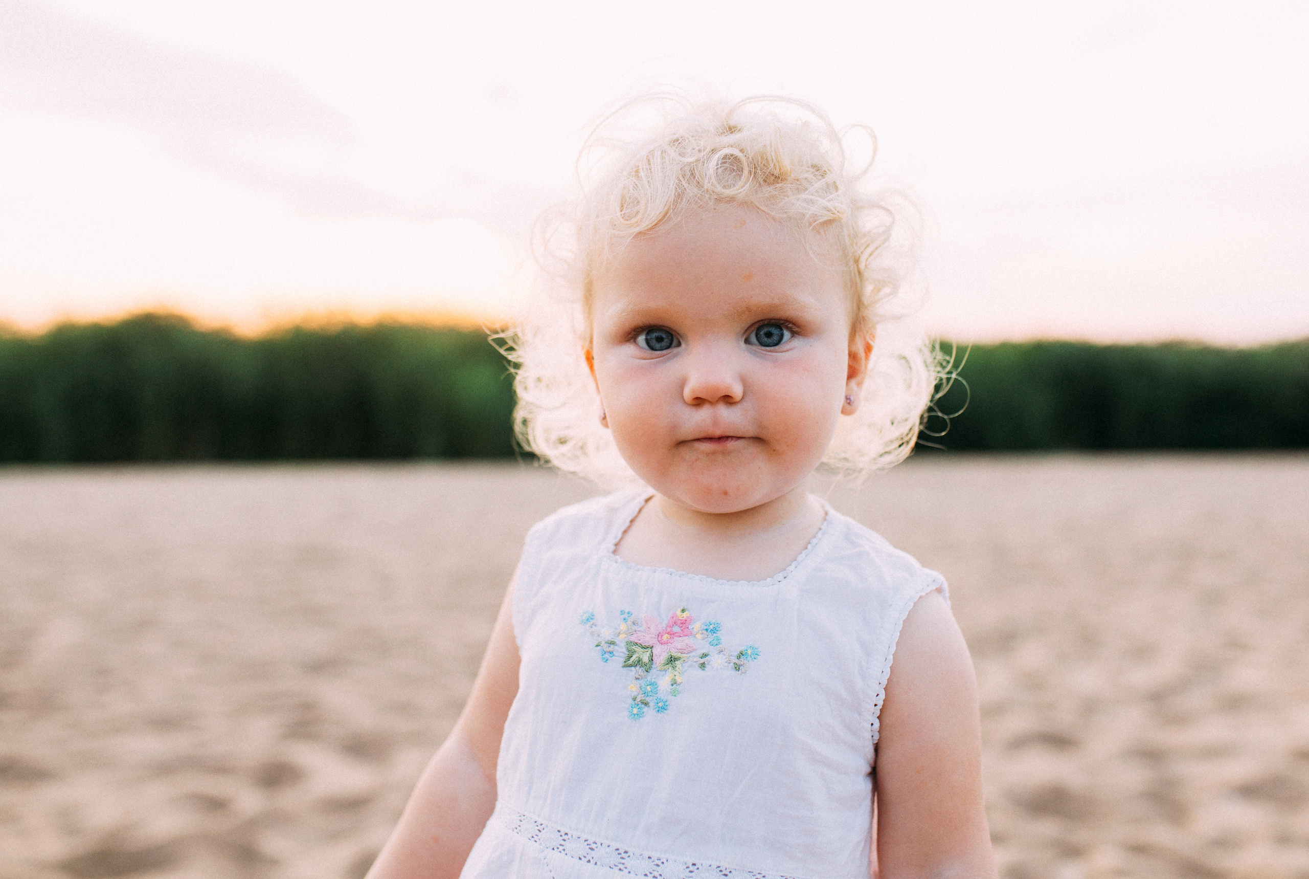 Оля Кирилл Матвей и Марта. Свадебный и семейный пленочный фотограф в Петербурге Истомина Ирина
