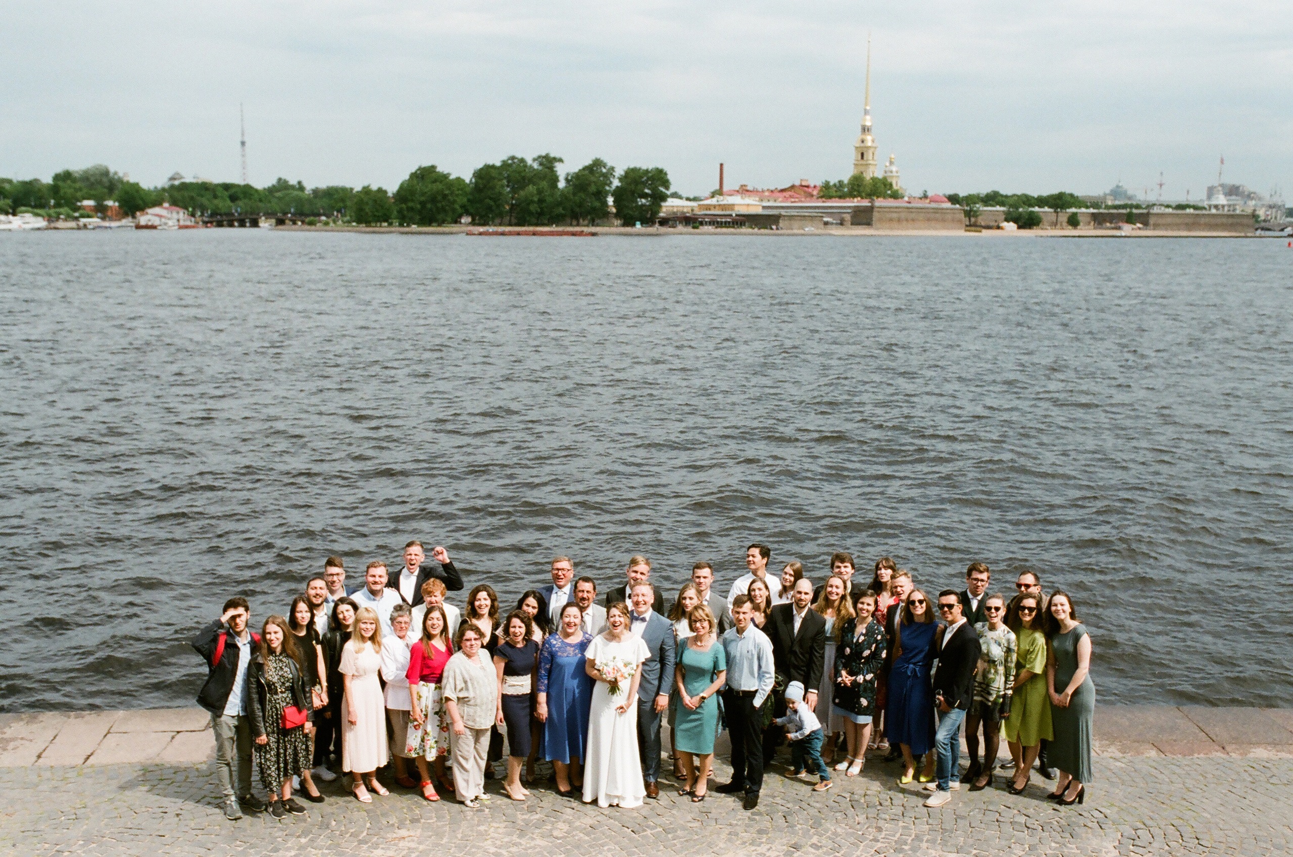 МАРИЯ и ГРИГОРИЙ. Свадебный и семейный пленочный фотограф в Петербурге Истомина Ирина