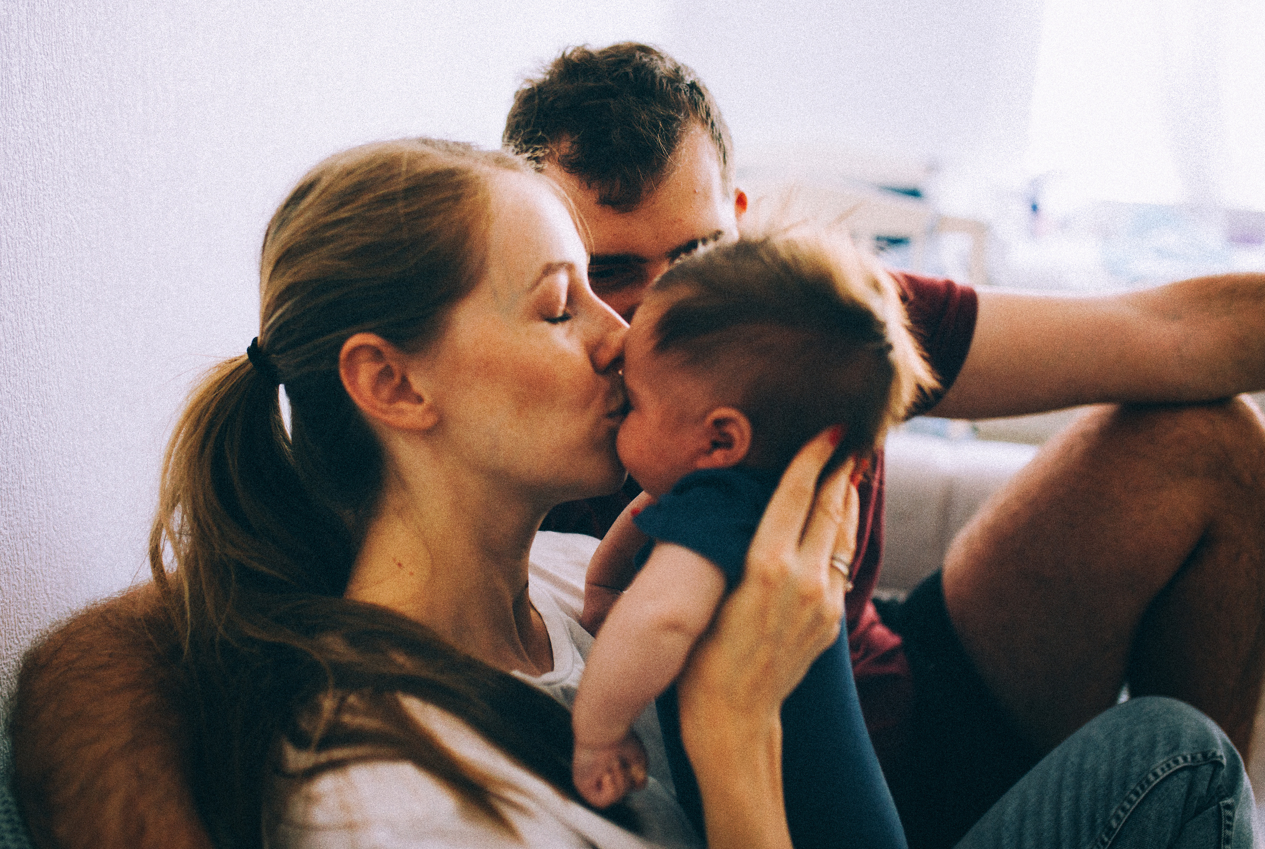 Лида Даня Сеня и Ларсик. Свадебный и семейный пленочный фотограф в Петербурге Истомина Ирина