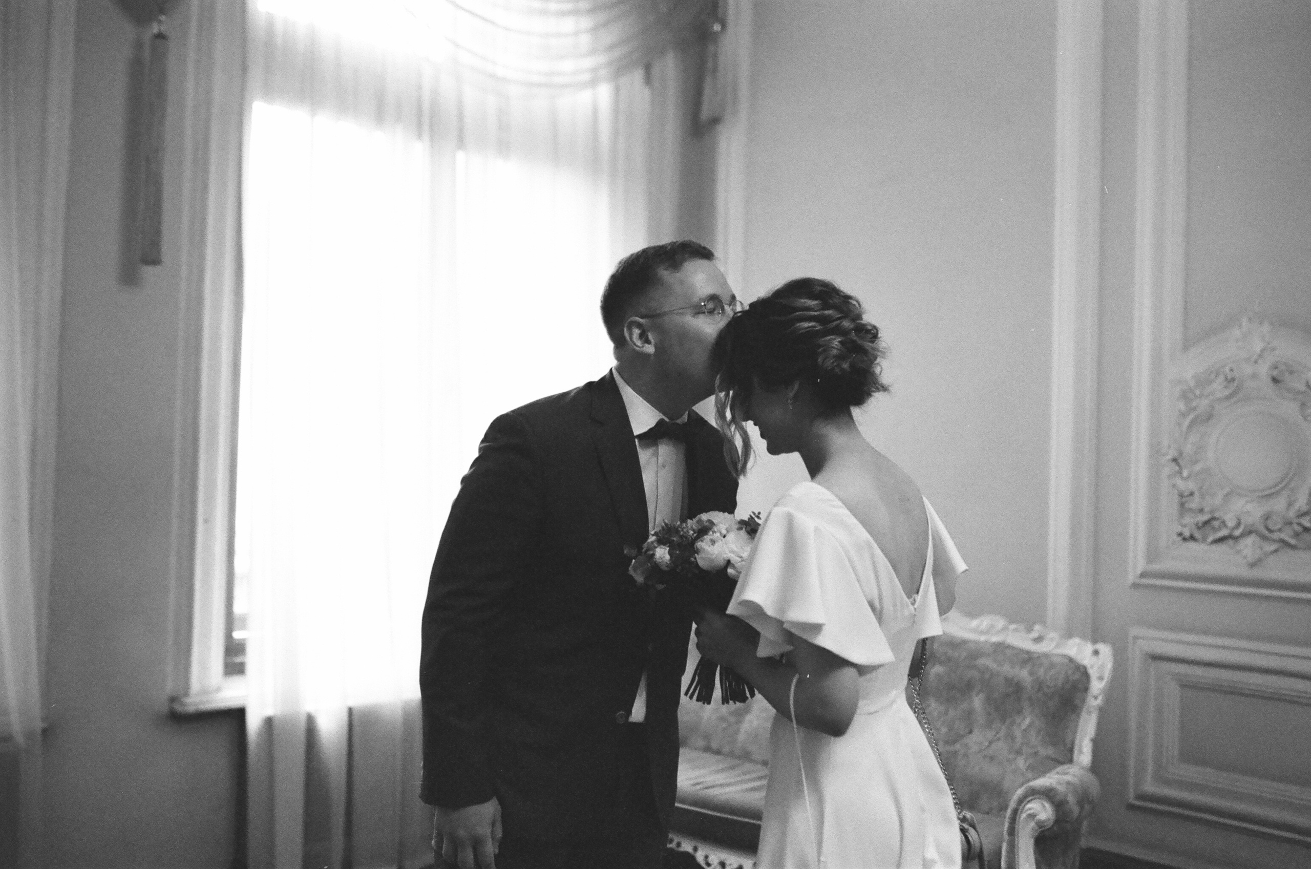 МАРИЯ и ГРИГОРИЙ. Свадебный и семейный пленочный фотограф в Петербурге Истомина Ирина