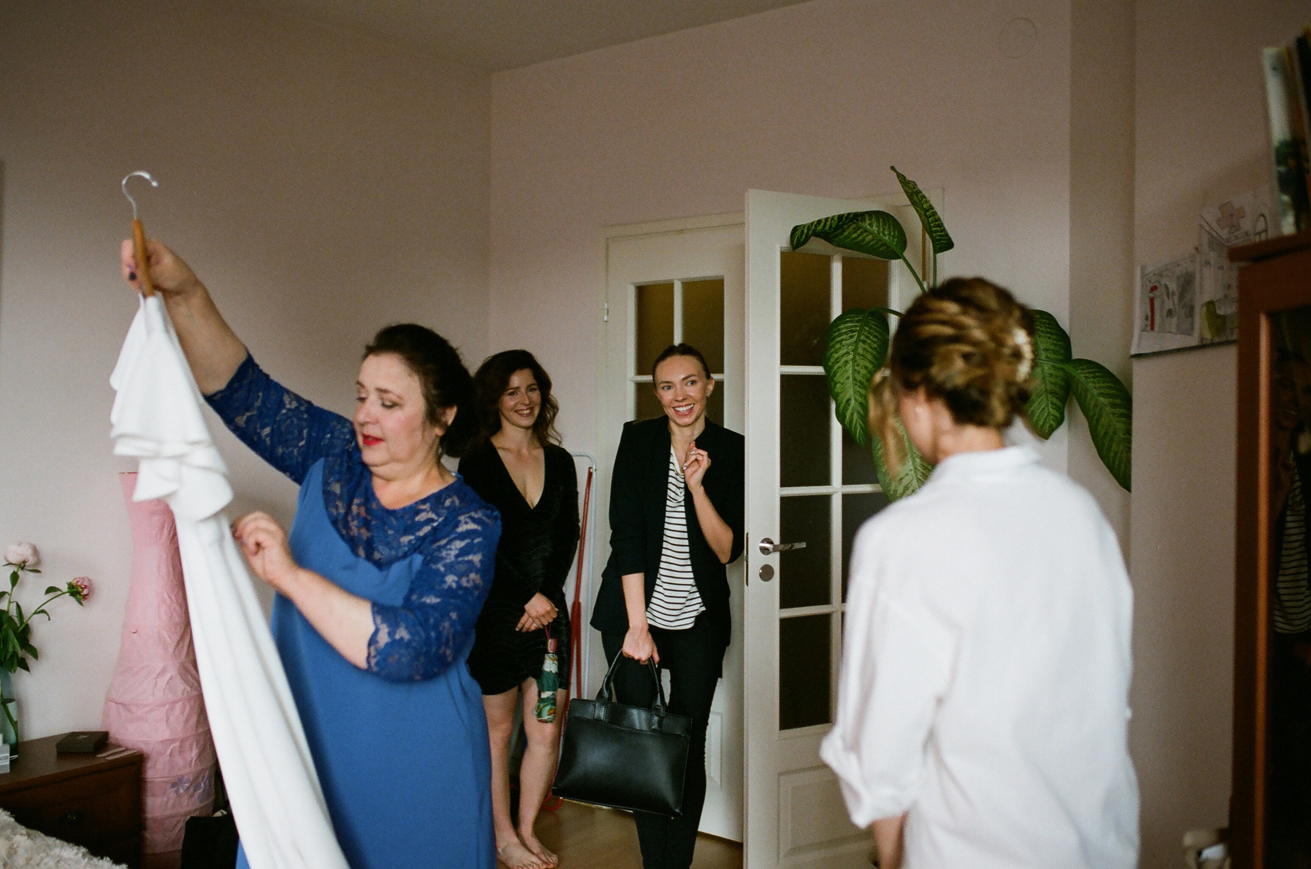 МАРИЯ и ГРИГОРИЙ. Свадебный и семейный пленочный фотограф в Петербурге Истомина Ирина