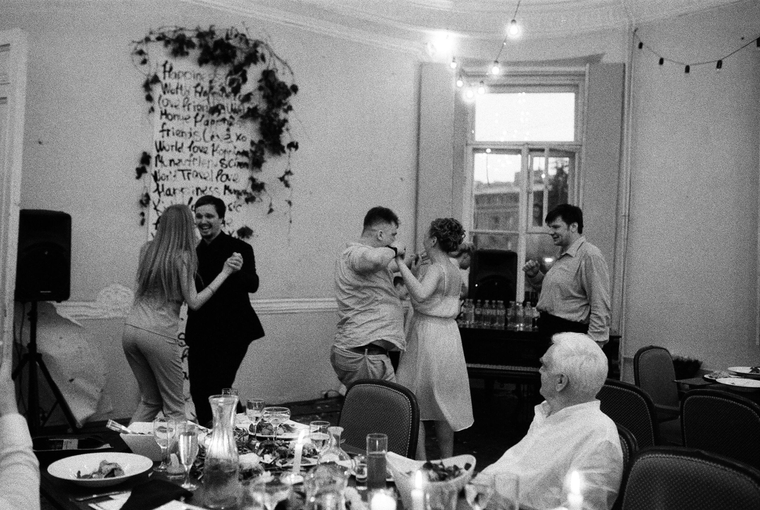 ЕЛЕНА и ИГОРЬ. Свадебный и семейный пленочный фотограф в Петербурге Истомина Ирина