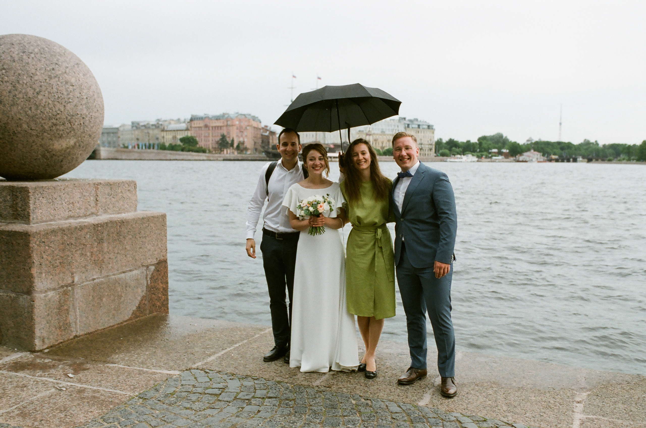 МАРИЯ и ГРИГОРИЙ. Свадебный и семейный пленочный фотограф в Петербурге Истомина Ирина