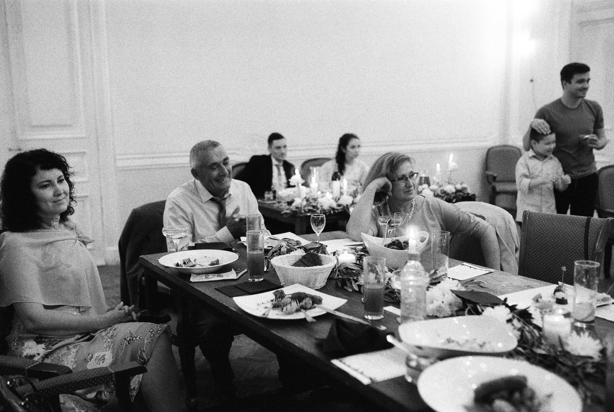 ЕЛЕНА и ИГОРЬ. Свадебный и семейный пленочный фотограф в Петербурге Истомина Ирина