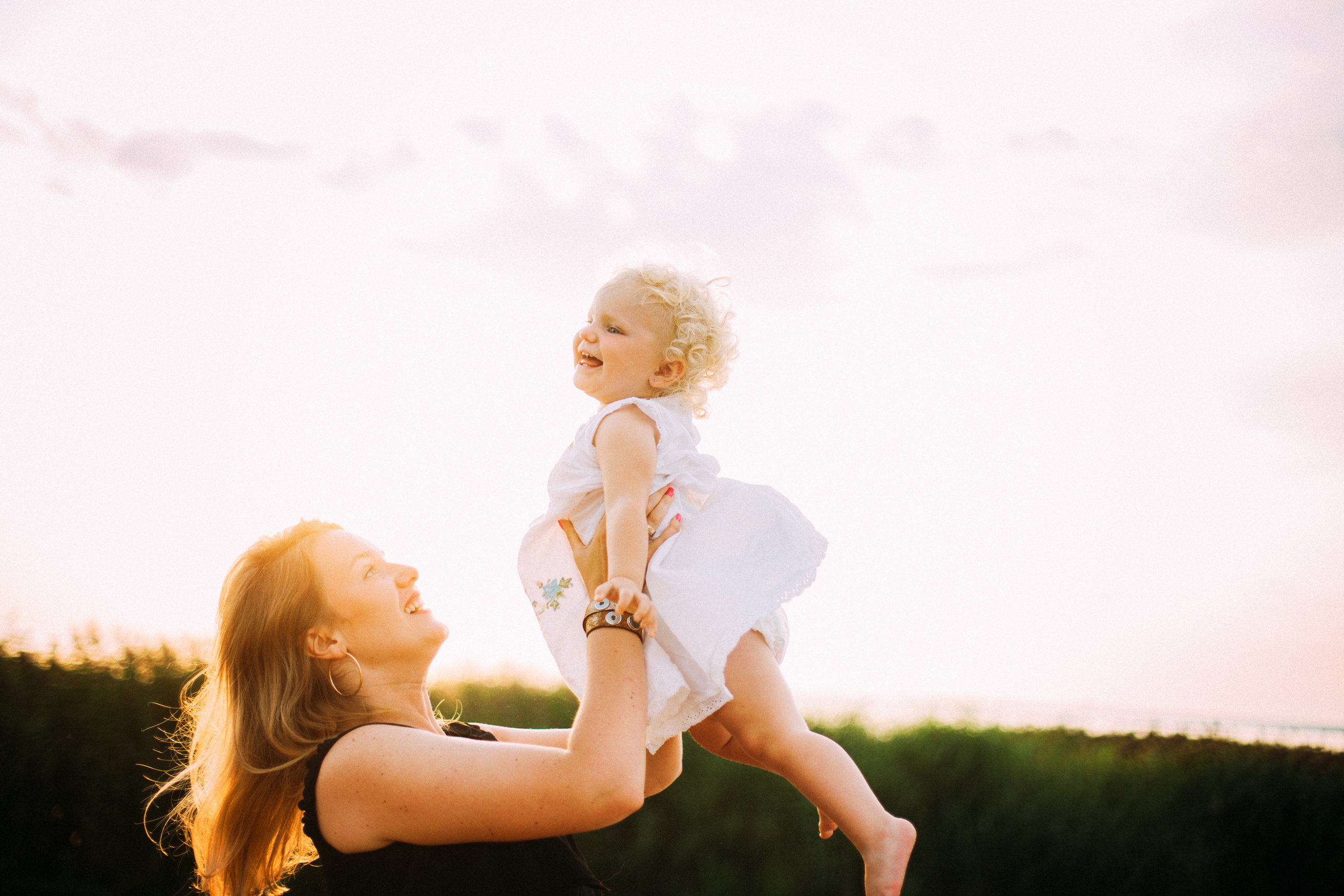 Оля Кирилл Матвей и Марта. Свадебный и семейный пленочный фотограф в Петербурге Истомина Ирина