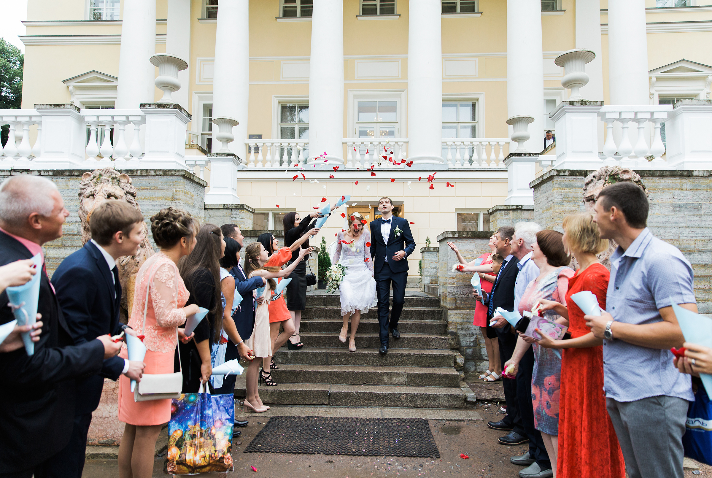 ЛИДИЯ и ДАНИИЛ. Свадебный и семейный пленочный фотограф в Петербурге Истомина Ирина