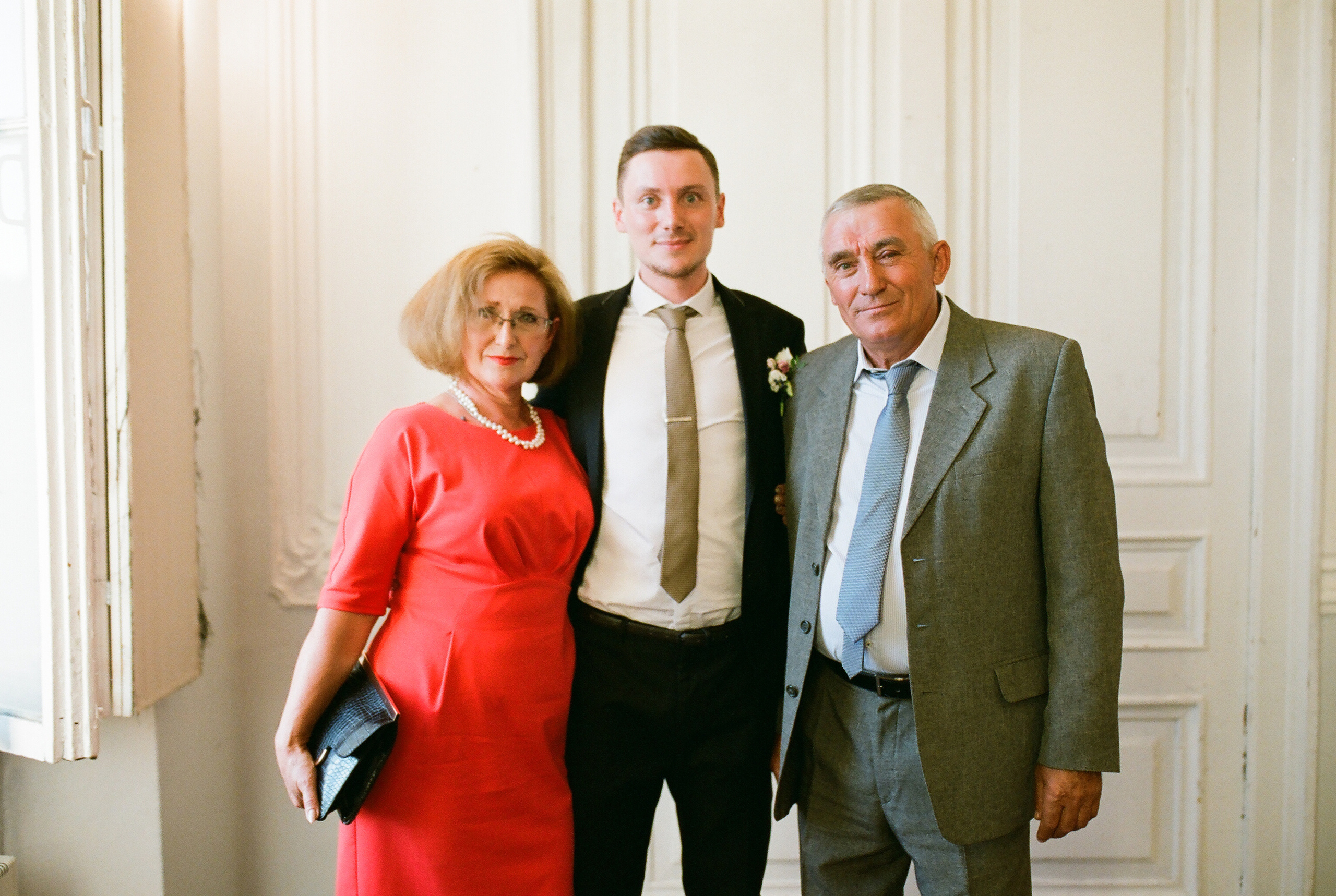 ЕЛЕНА и ИГОРЬ. Свадебный и семейный пленочный фотограф в Петербурге Истомина Ирина