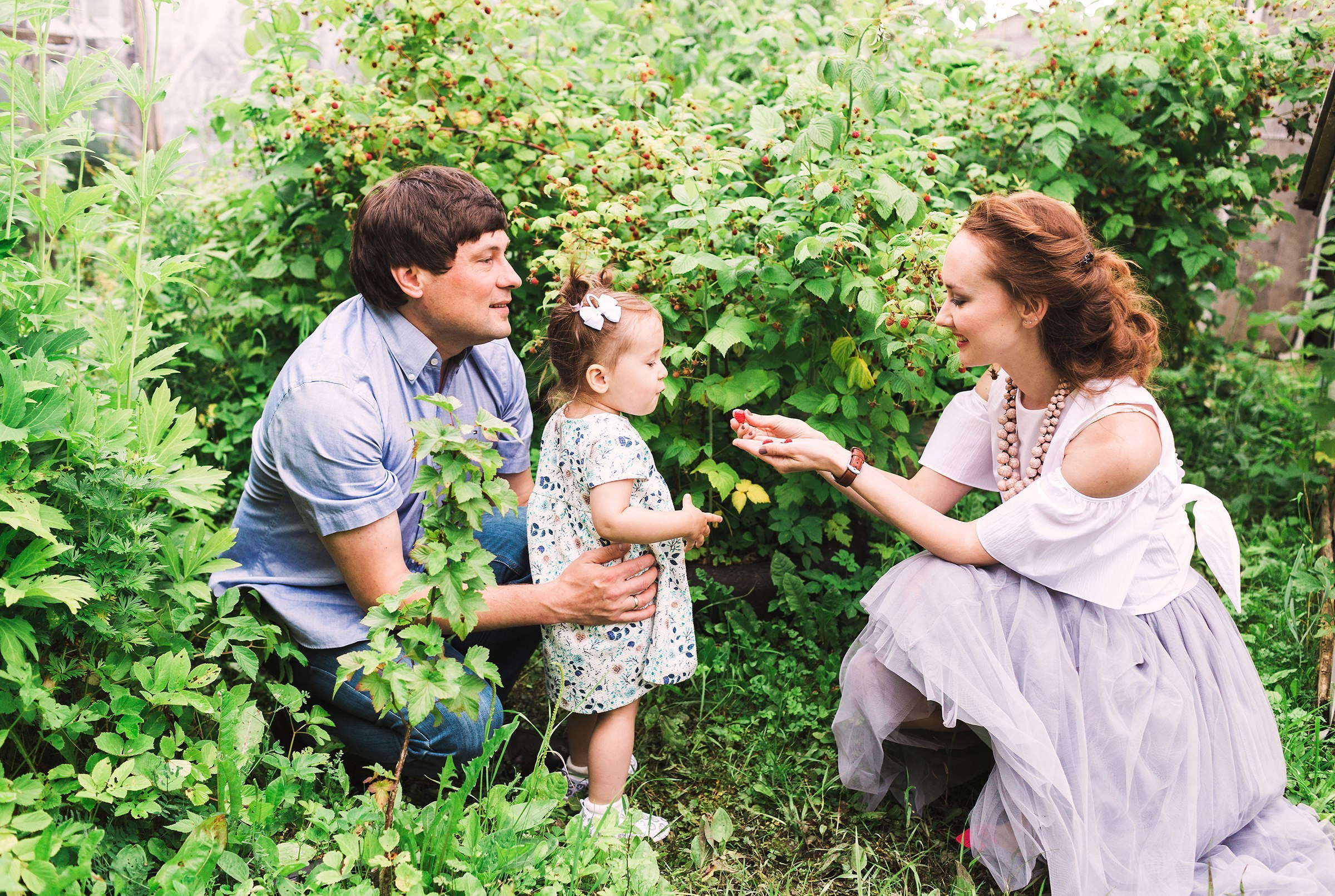 Наталья Саша Тёма и Даша. Свадебный и семейный пленочный фотограф в Петербурге Истомина Ирина