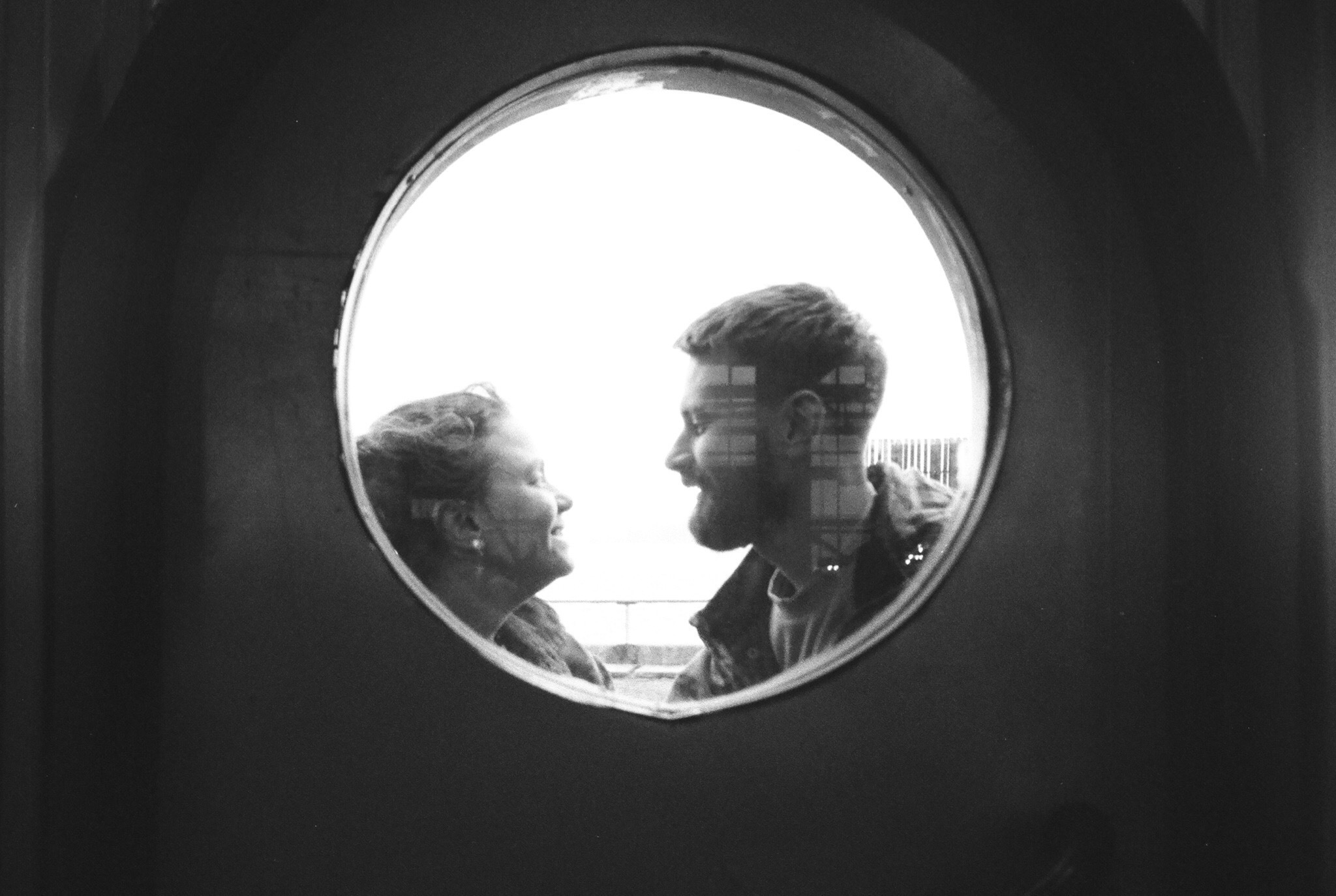 Юля и Никита. Свадебный и семейный пленочный фотограф в Петербурге Истомина Ирина