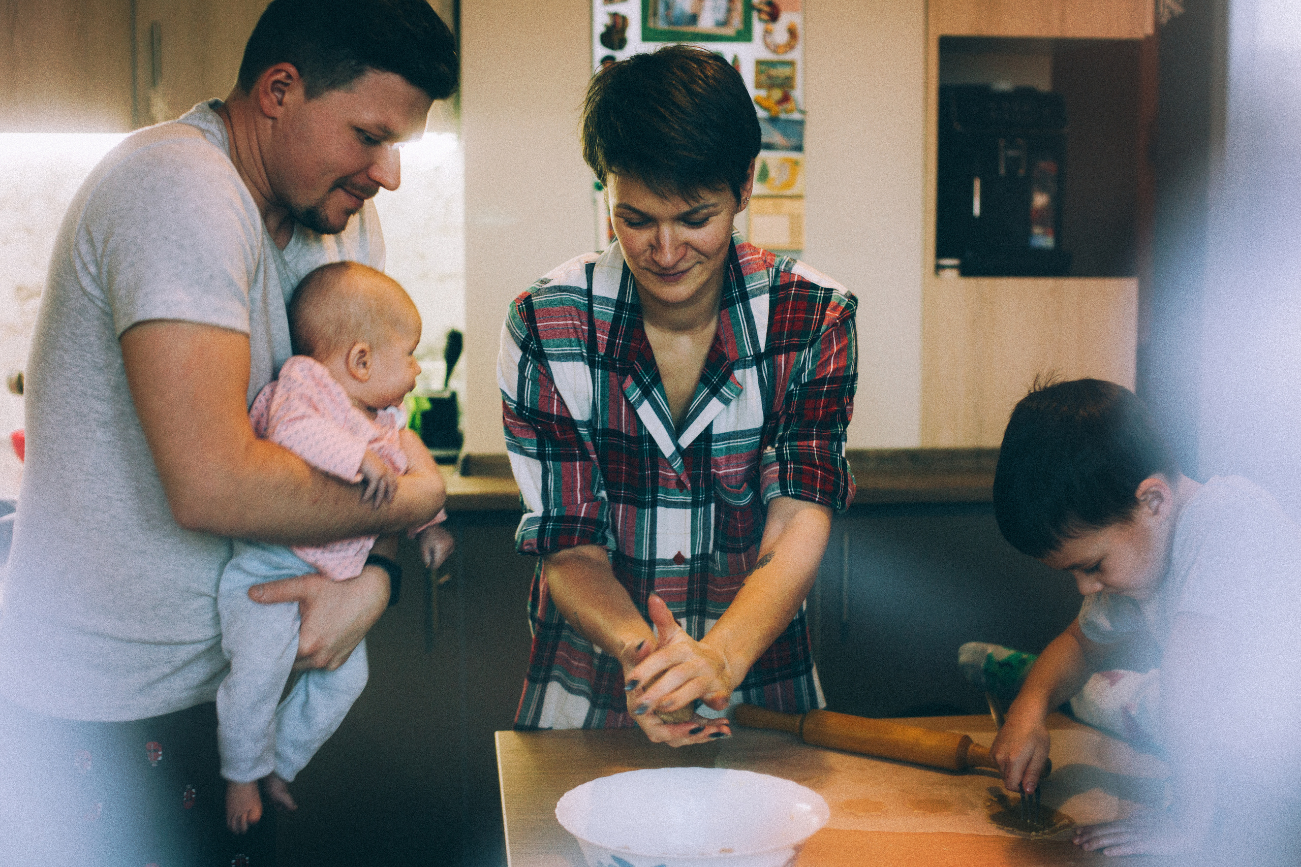 Лида Лёша Лия Юра и собакен Ева. Свадебный и семейный пленочный фотограф в Петербурге Истомина Ирина