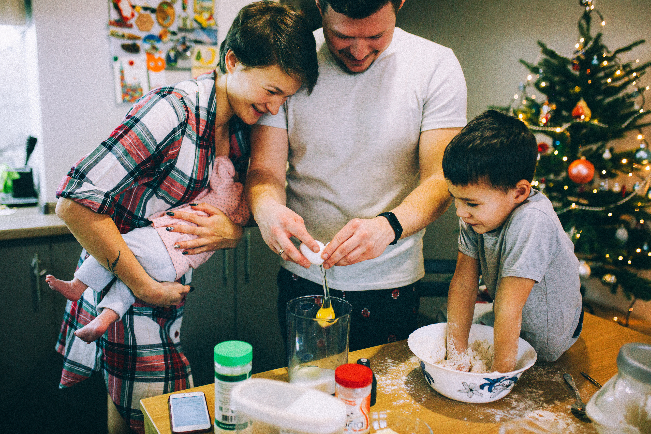 Лида Лёша Лия Юра и собакен Ева. Свадебный и семейный пленочный фотограф в Петербурге Истомина Ирина