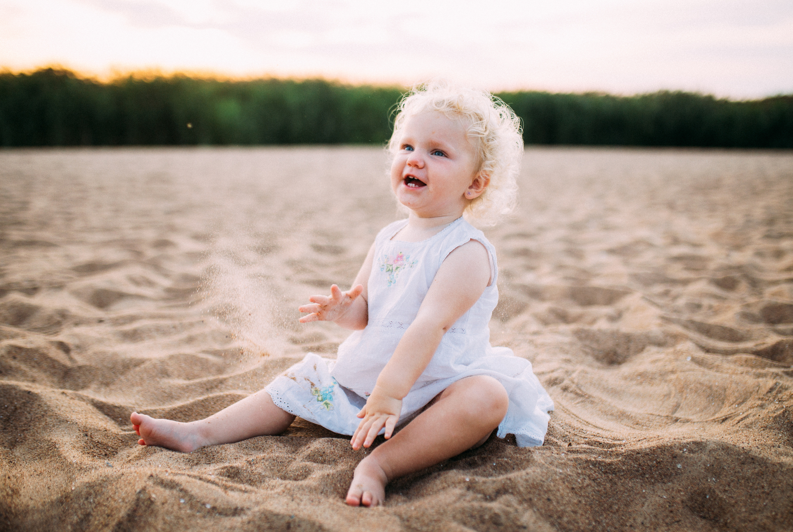 Оля Кирилл Матвей и Марта. Свадебный и семейный пленочный фотограф в Петербурге Истомина Ирина