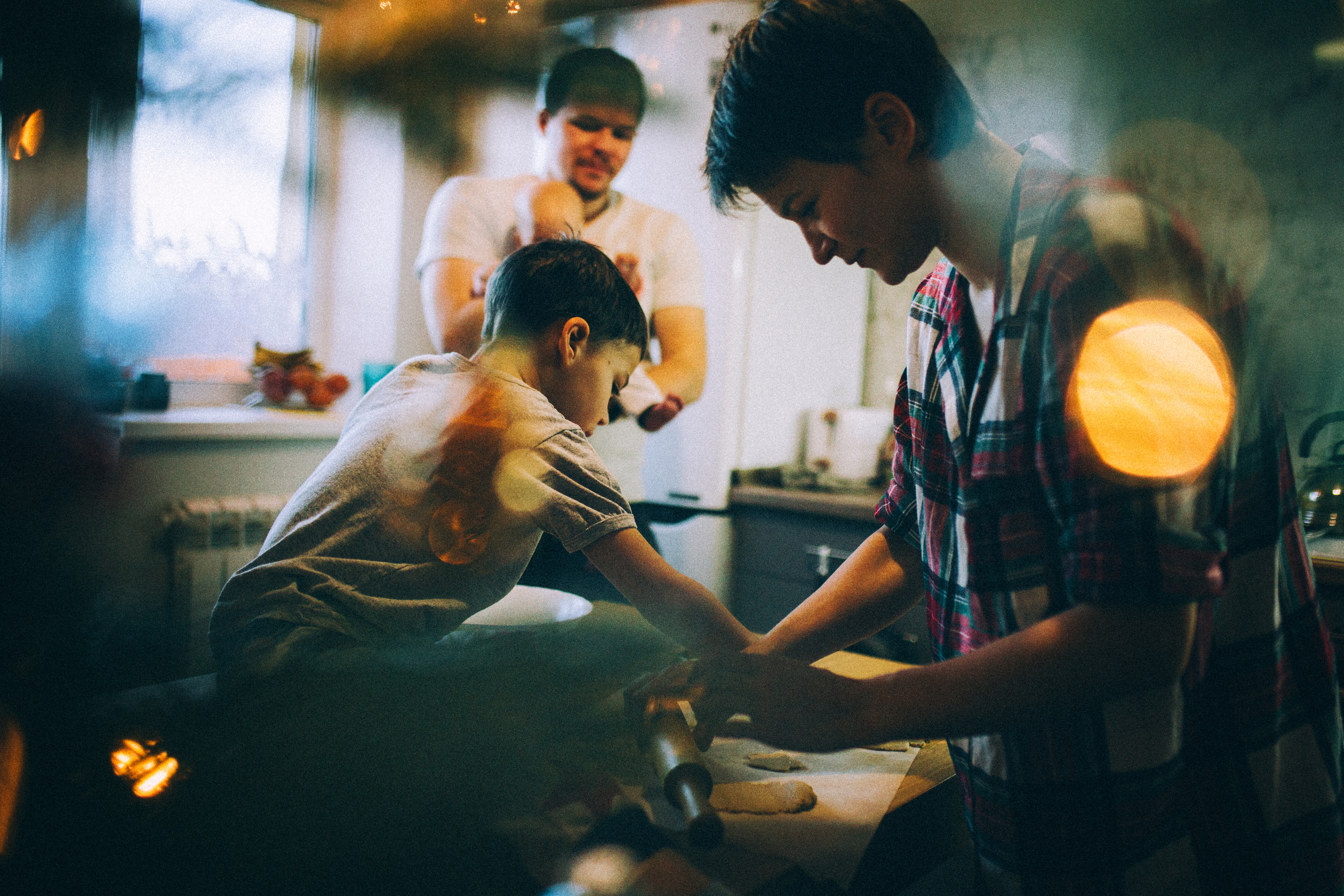 Лида Лёша Лия Юра и собакен Ева. Свадебный и семейный пленочный фотограф в Петербурге Истомина Ирина