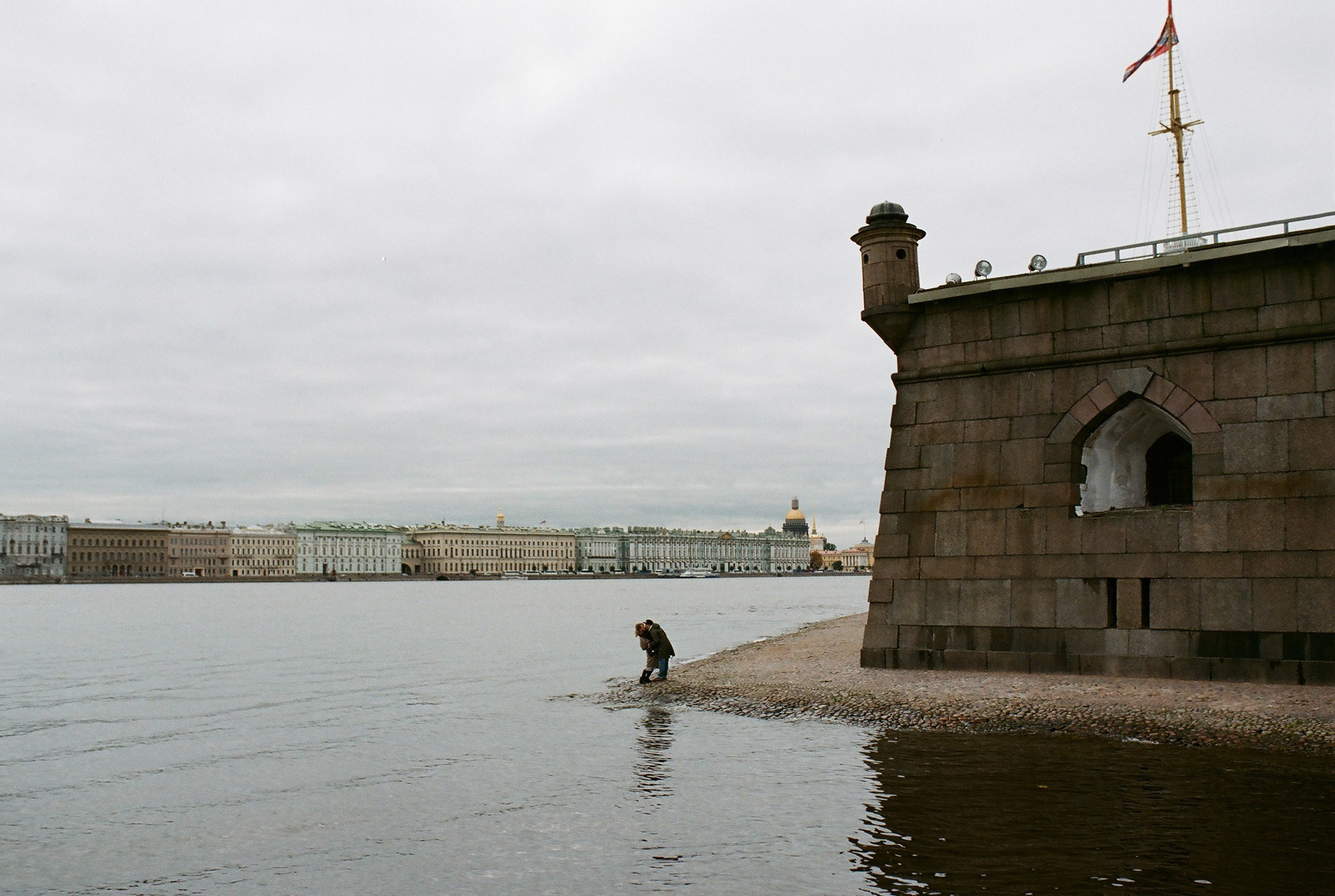 Кирилл Оля и Матвей и Марта. Свадебный и семейный пленочный фотограф в Петербурге Истомина Ирина