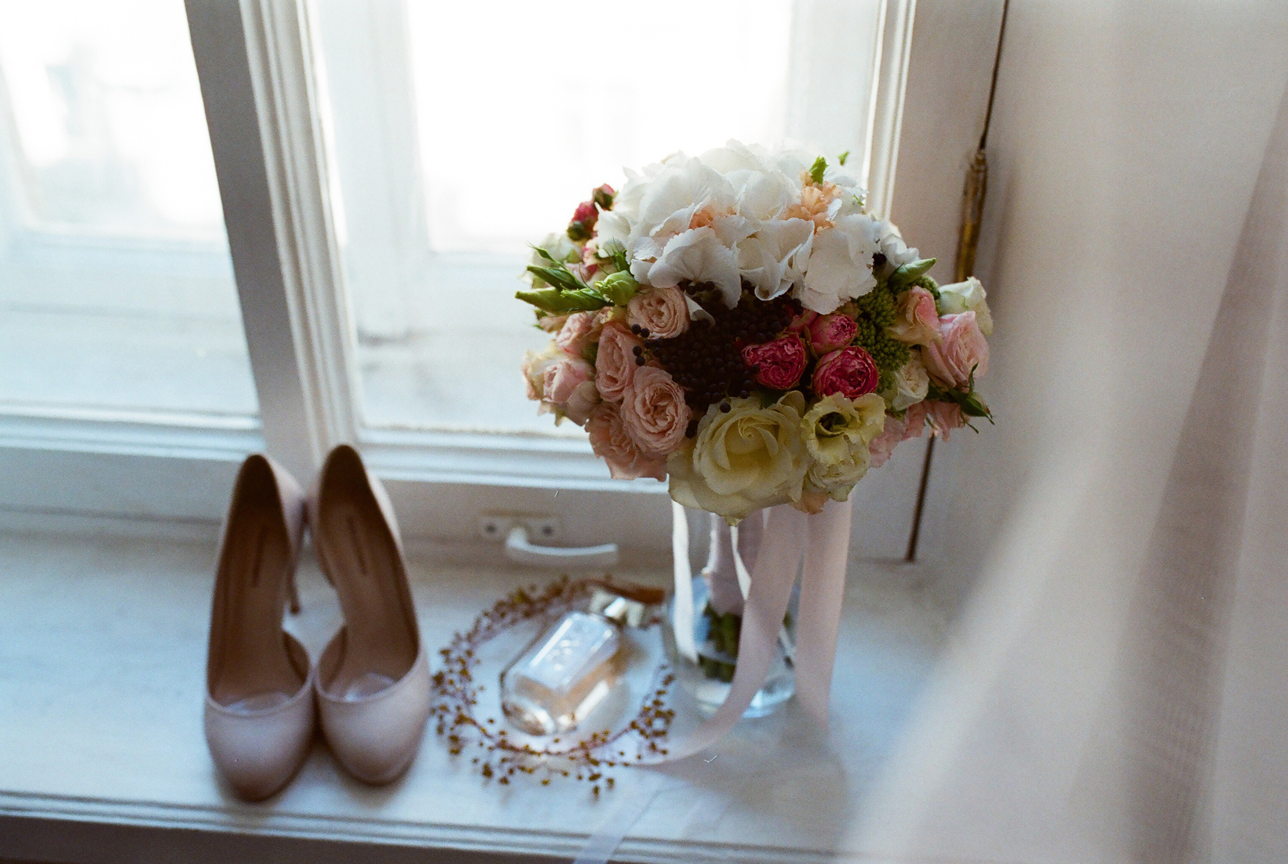 ЕЛЕНА и ИГОРЬ. Свадебный и семейный пленочный фотограф в Петербурге Истомина Ирина