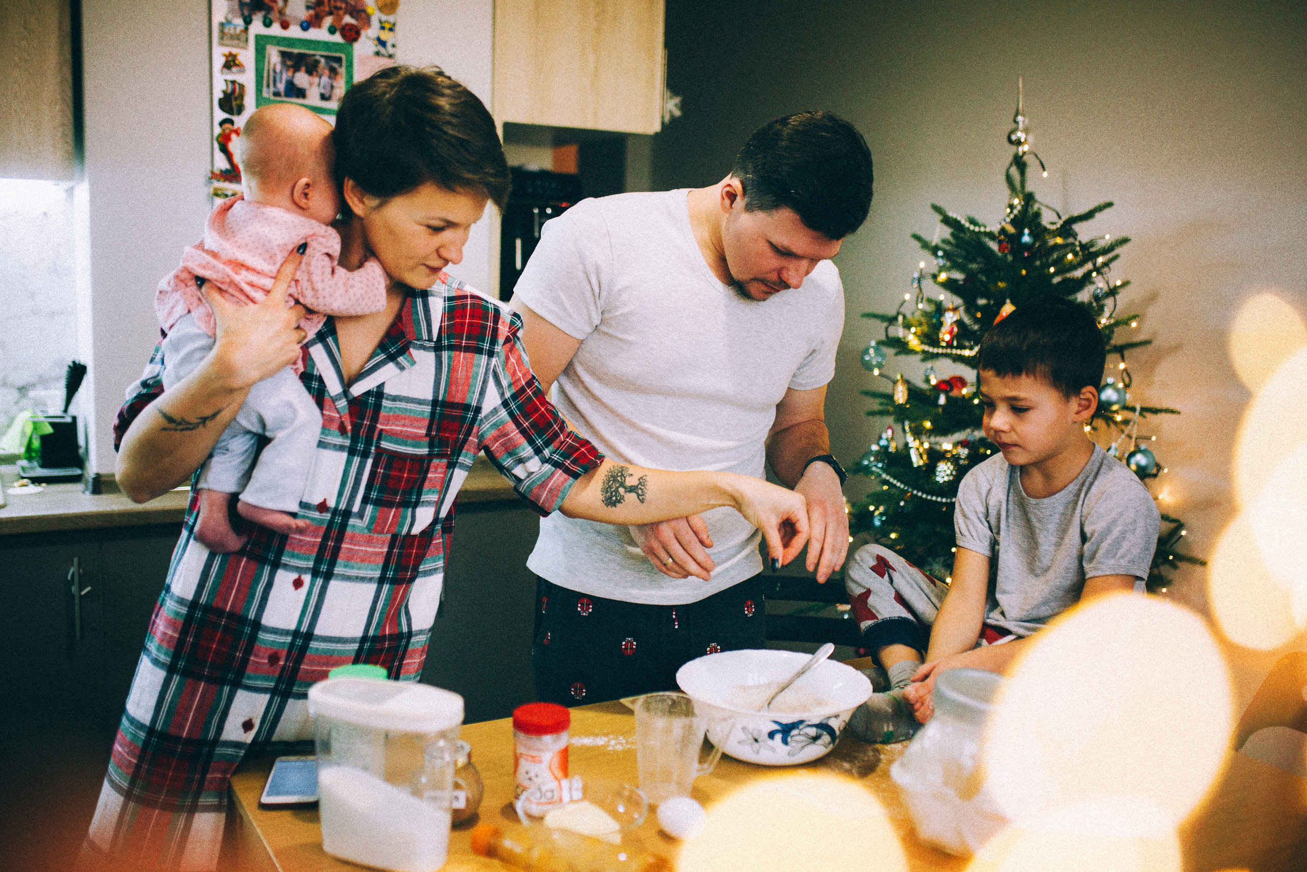 Лида Лёша Лия Юра и собакен Ева. Свадебный и семейный пленочный фотограф в Петербурге Истомина Ирина