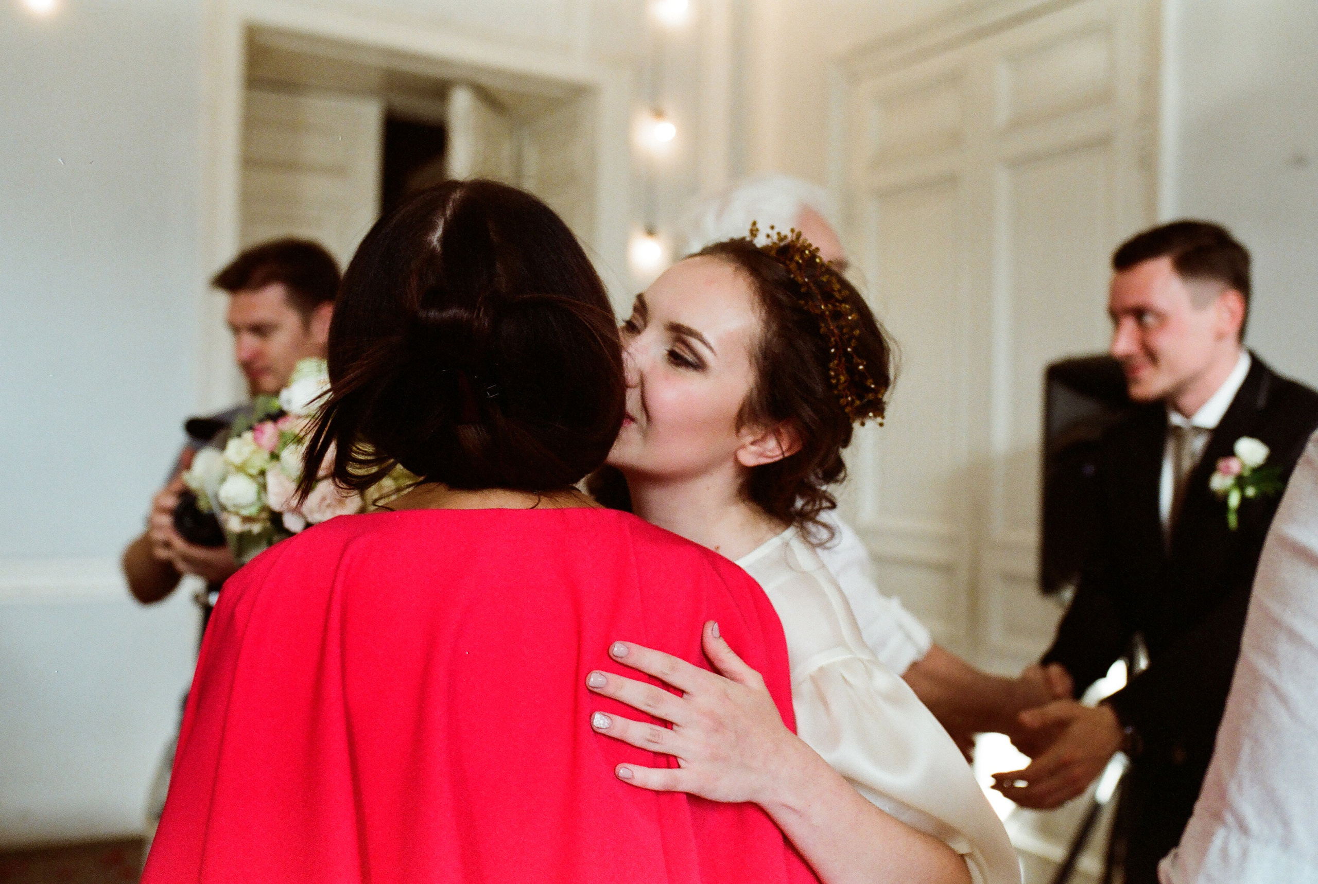 ЕЛЕНА и ИГОРЬ. Свадебный и семейный пленочный фотограф в Петербурге Истомина Ирина