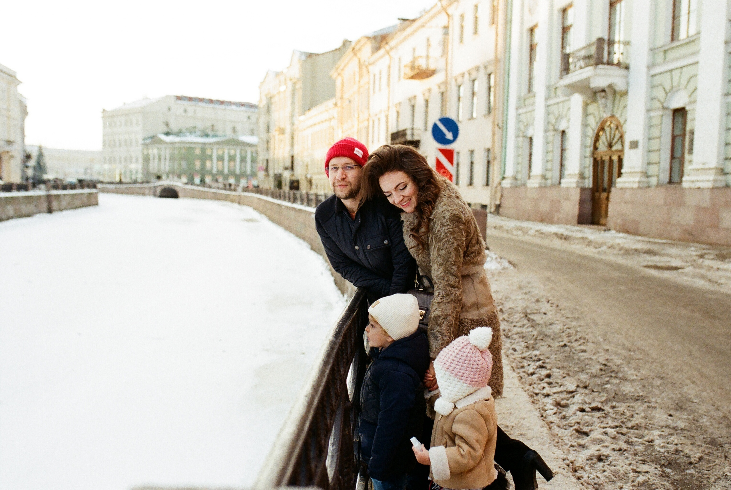 Марта Дима Глеб и Лиза. Свадебный и семейный пленочный фотограф в Петербурге Истомина Ирина