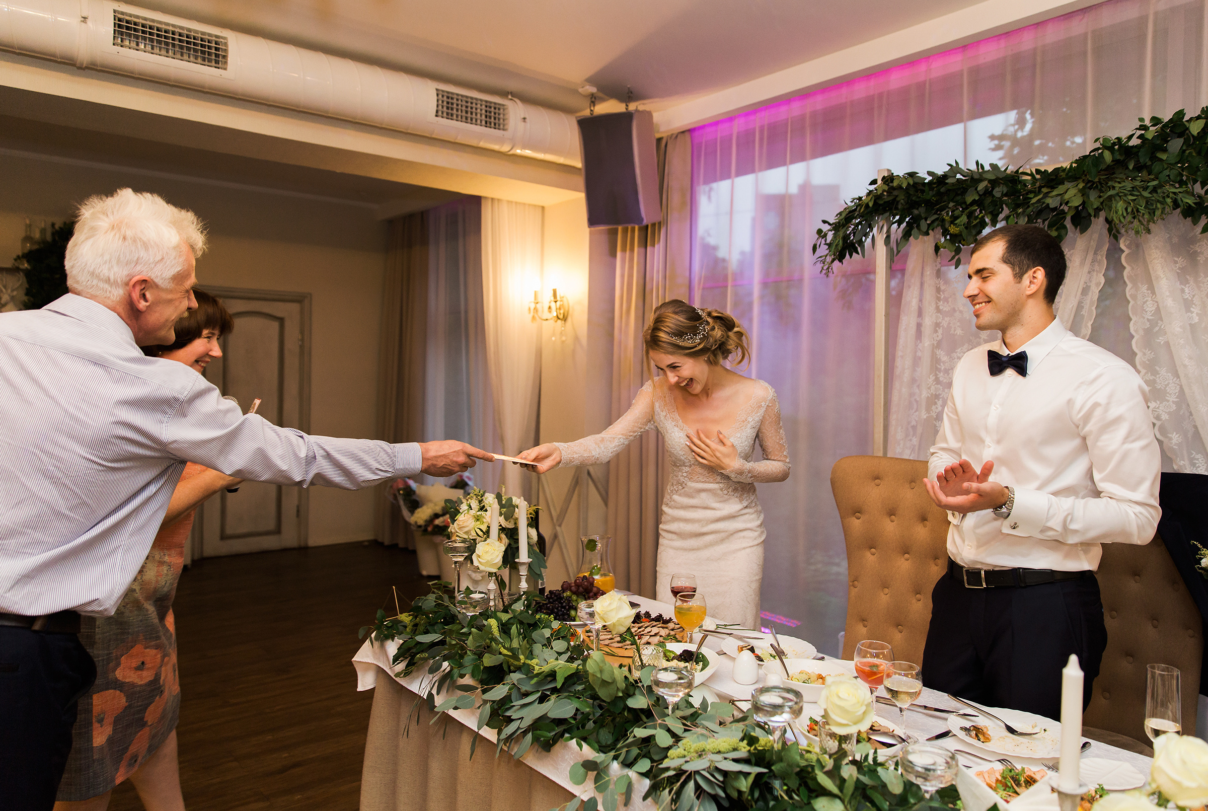 ЛИДИЯ и ДАНИИЛ. Свадебный и семейный пленочный фотограф в Петербурге Истомина Ирина