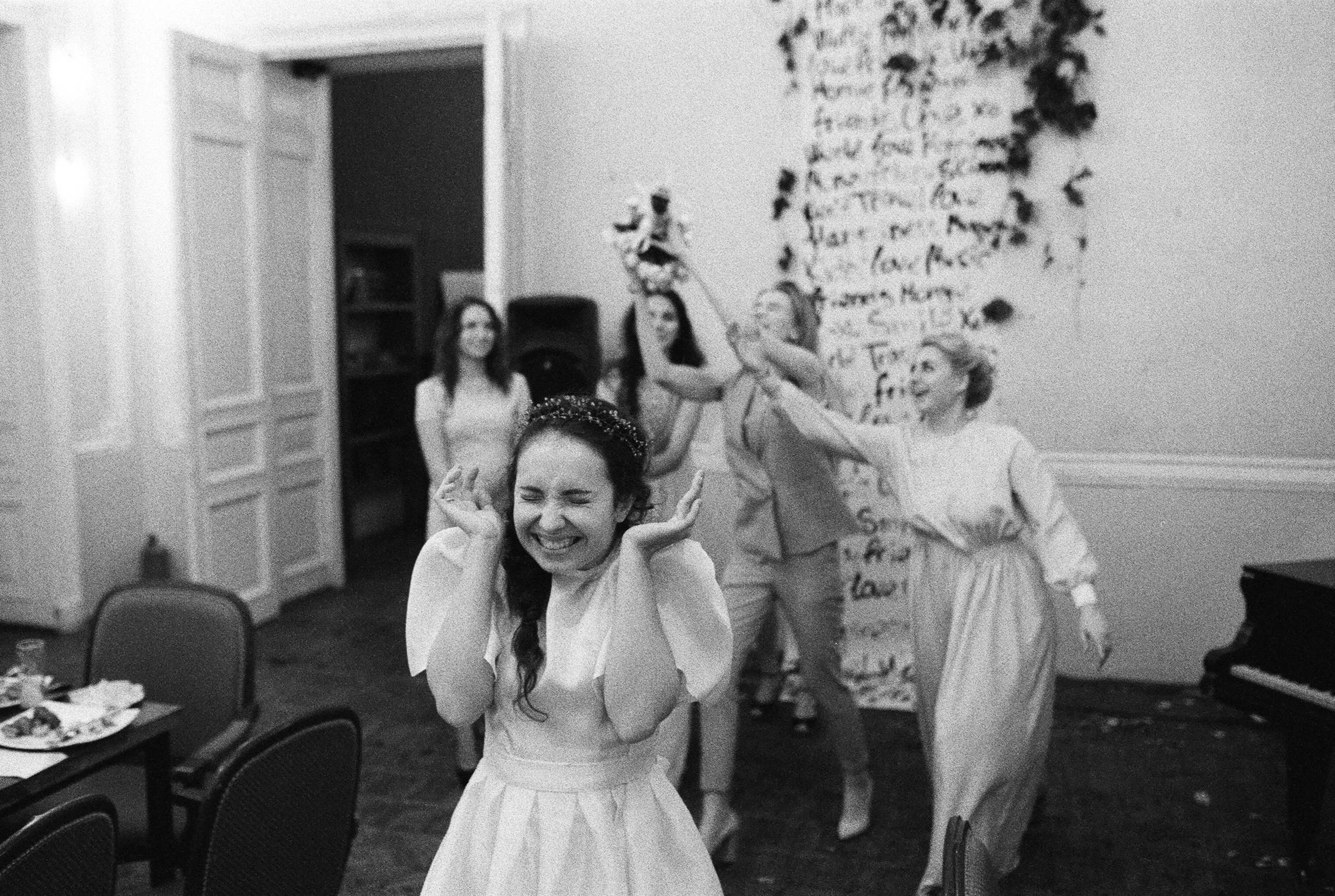 ЕЛЕНА и ИГОРЬ. Свадебный и семейный пленочный фотограф в Петербурге Истомина Ирина