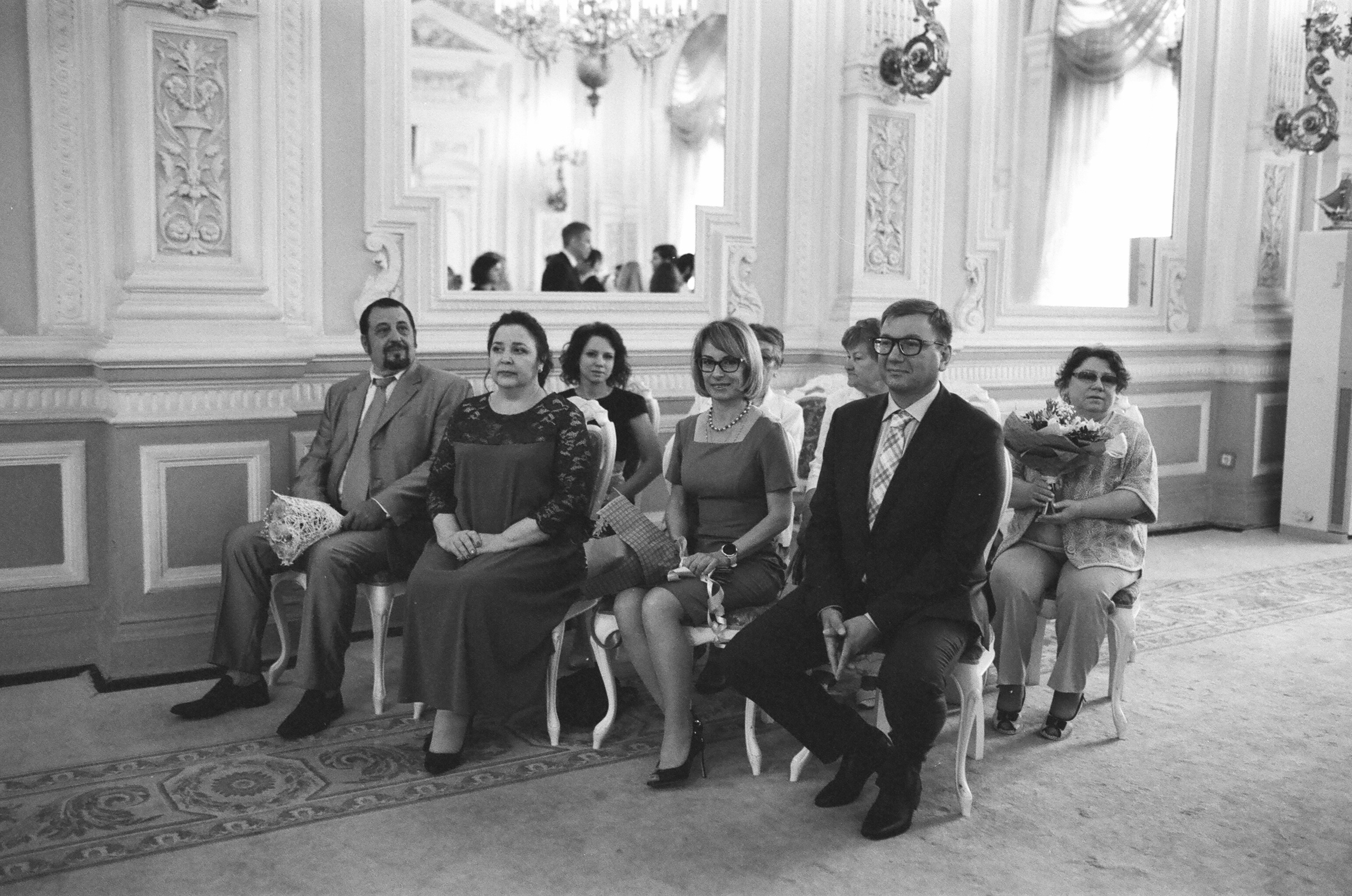 МАРИЯ и ГРИГОРИЙ. Свадебный и семейный пленочный фотограф в Петербурге Истомина Ирина