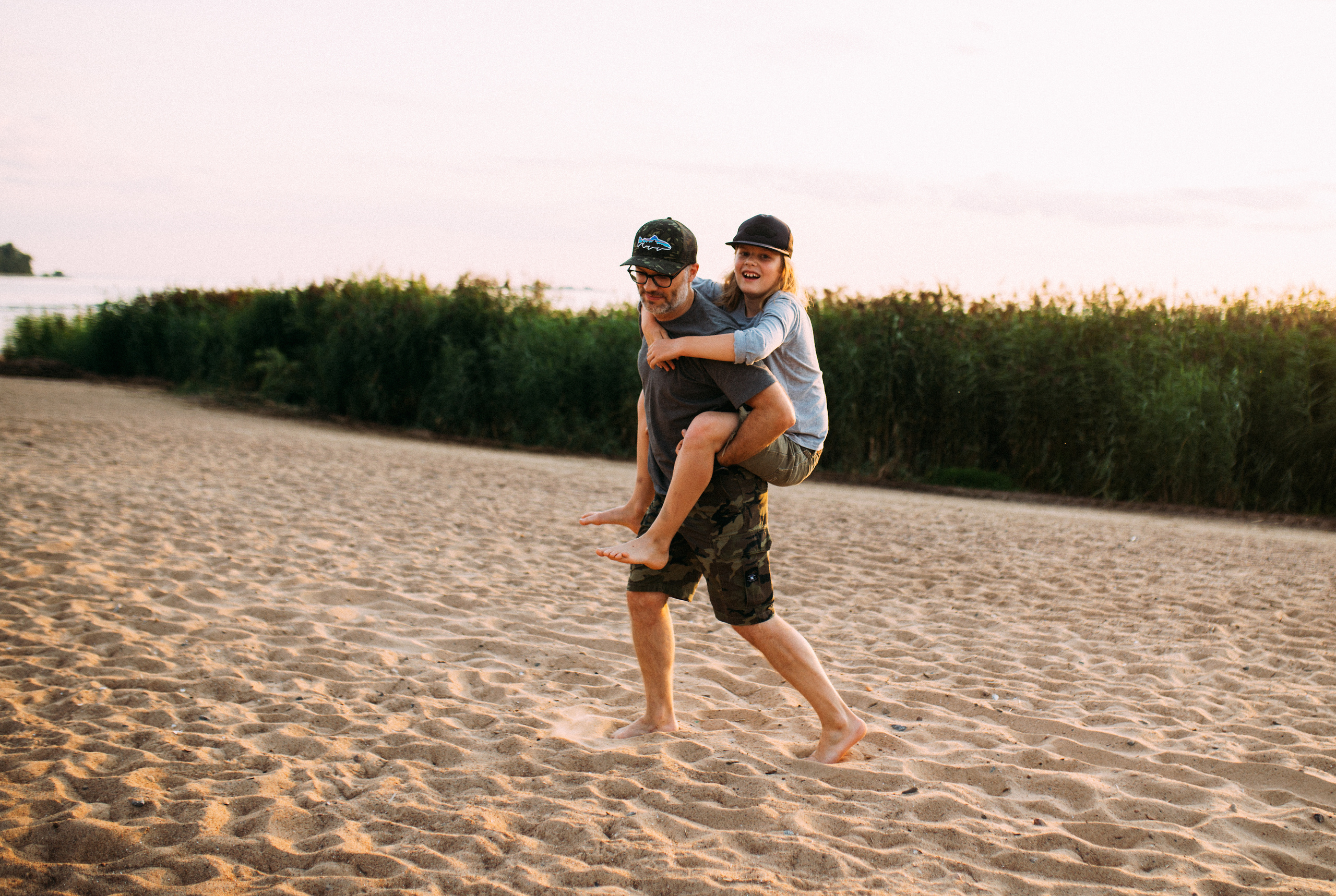 Оля Кирилл Матвей и Марта. Свадебный и семейный пленочный фотограф в Петербурге Истомина Ирина