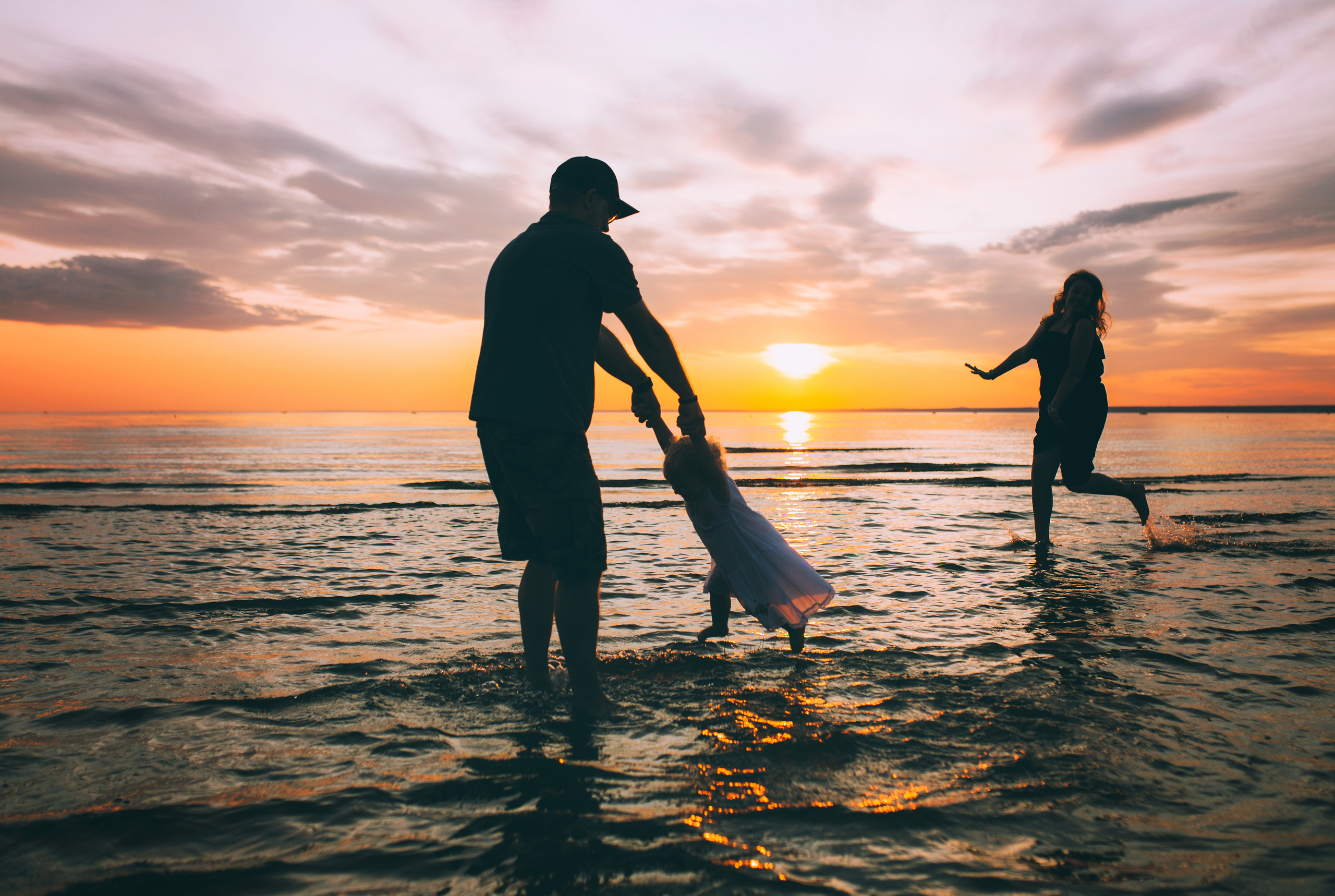 Оля Кирилл Матвей и Марта. Свадебный и семейный пленочный фотограф в Петербурге Истомина Ирина