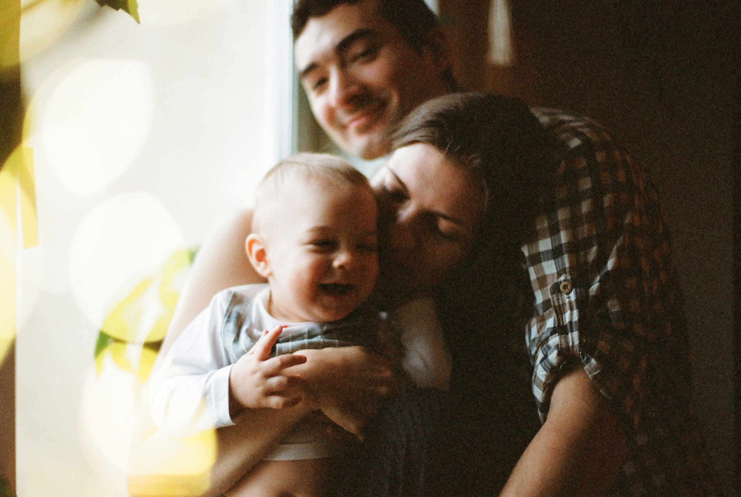 Настя Петя и Ваня. Свадебный и семейный пленочный фотограф в Петербурге Истомина Ирина