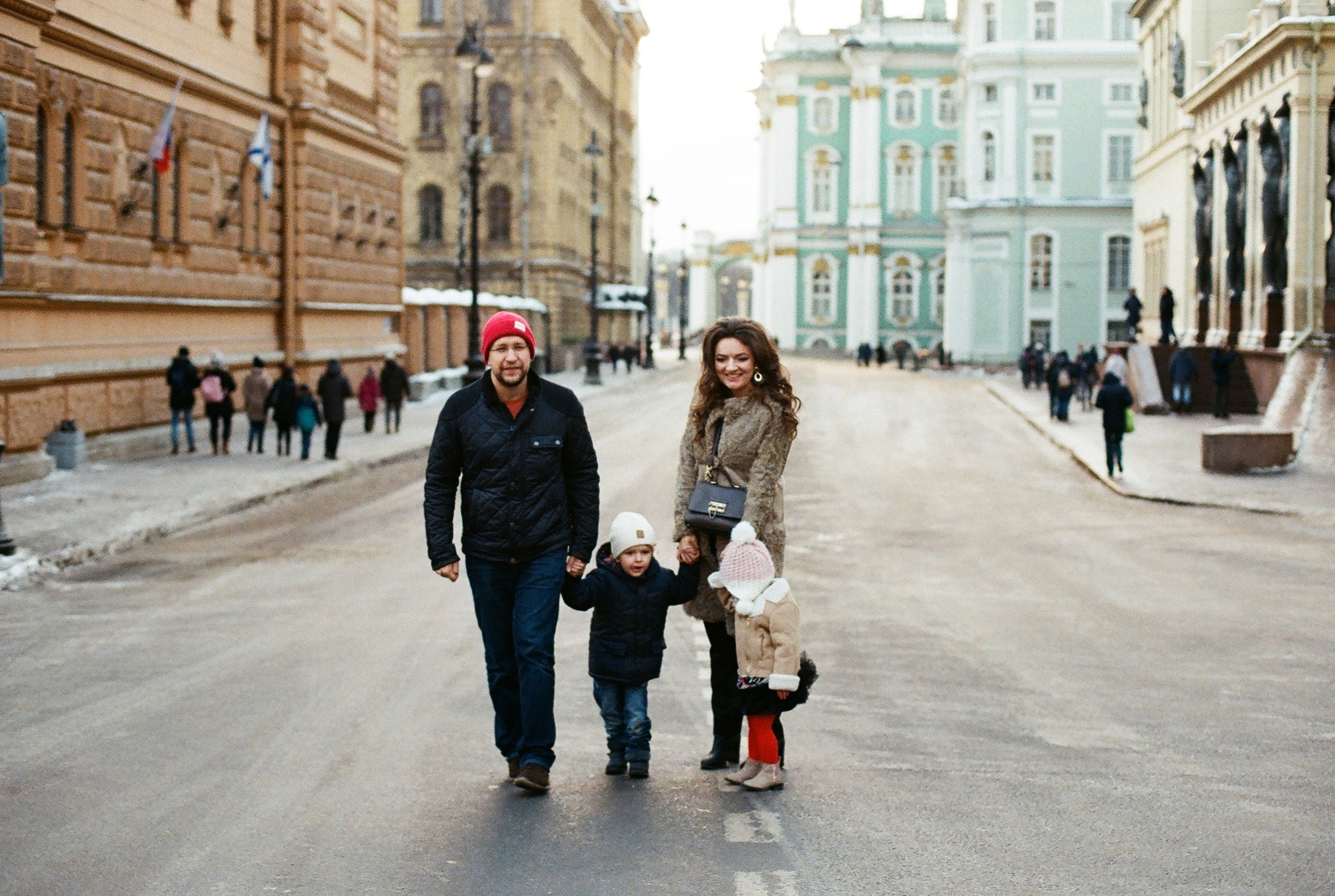 Марта Дима Глеб и Лиза. Свадебный и семейный пленочный фотограф в Петербурге Истомина Ирина