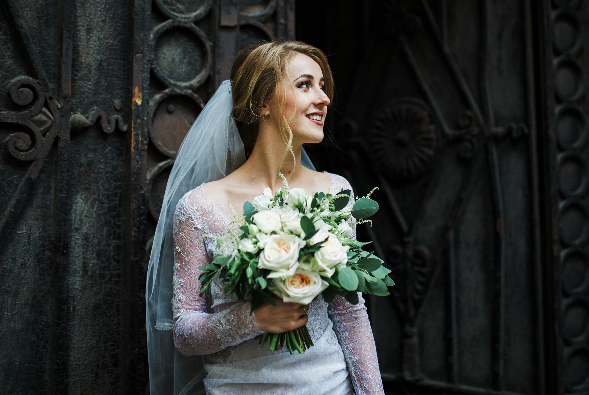 ЛИДИЯ и ДАНИИЛ. Свадебный и семейный пленочный фотограф в Петербурге Истомина Ирина