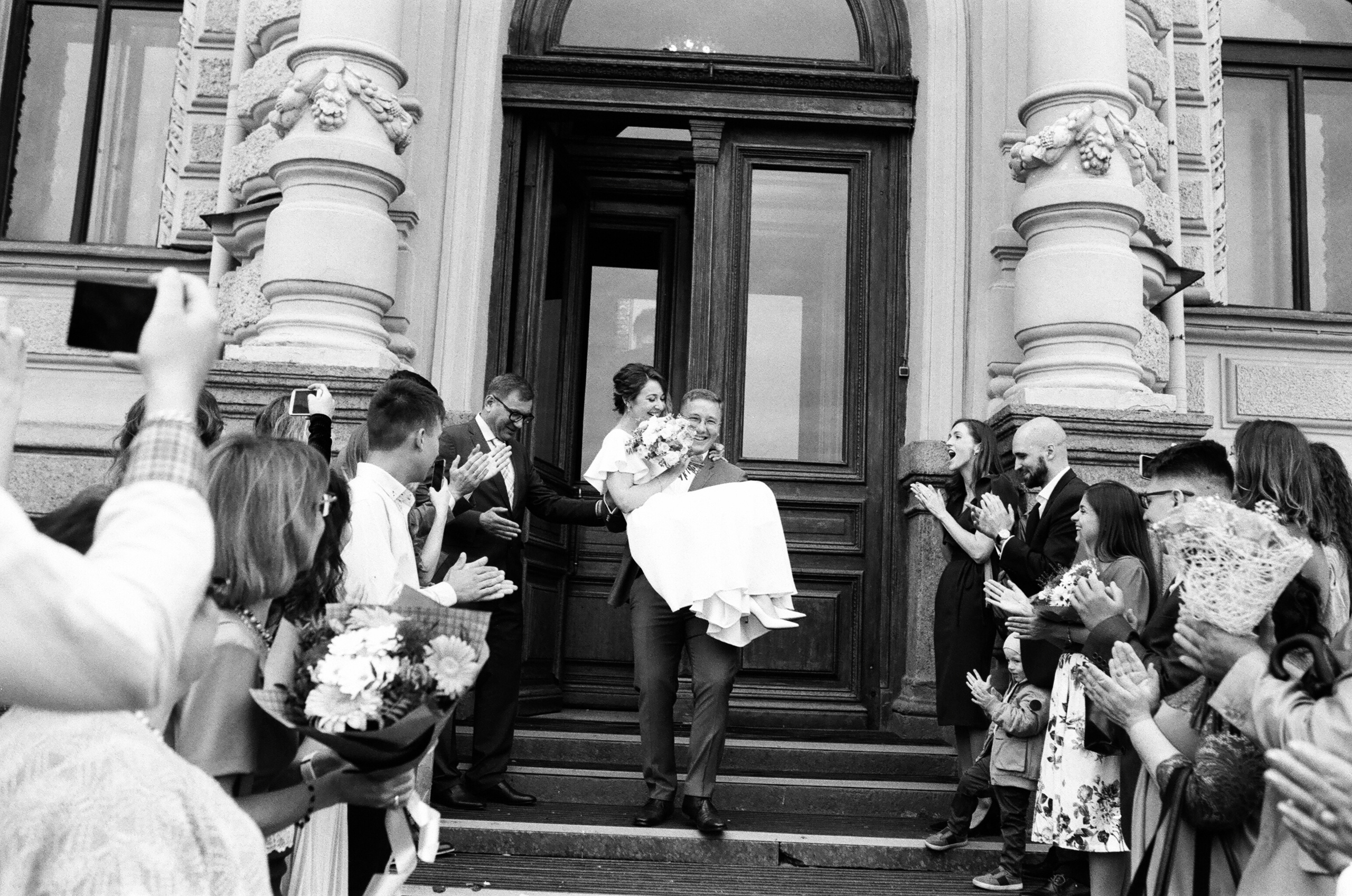 МАРИЯ и ГРИГОРИЙ. Свадебный и семейный пленочный фотограф в Петербурге Истомина Ирина