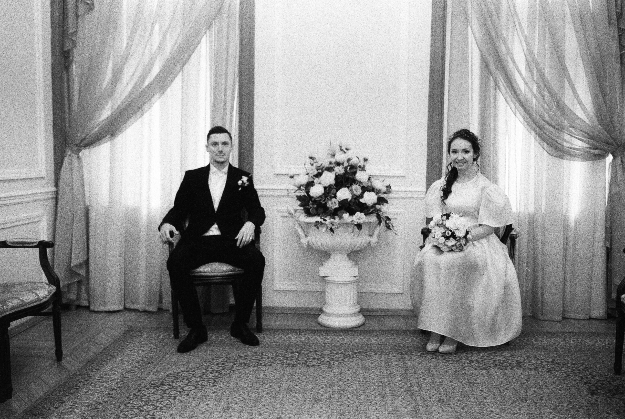 ЕЛЕНА и ИГОРЬ. Свадебный и семейный пленочный фотограф в Петербурге Истомина Ирина