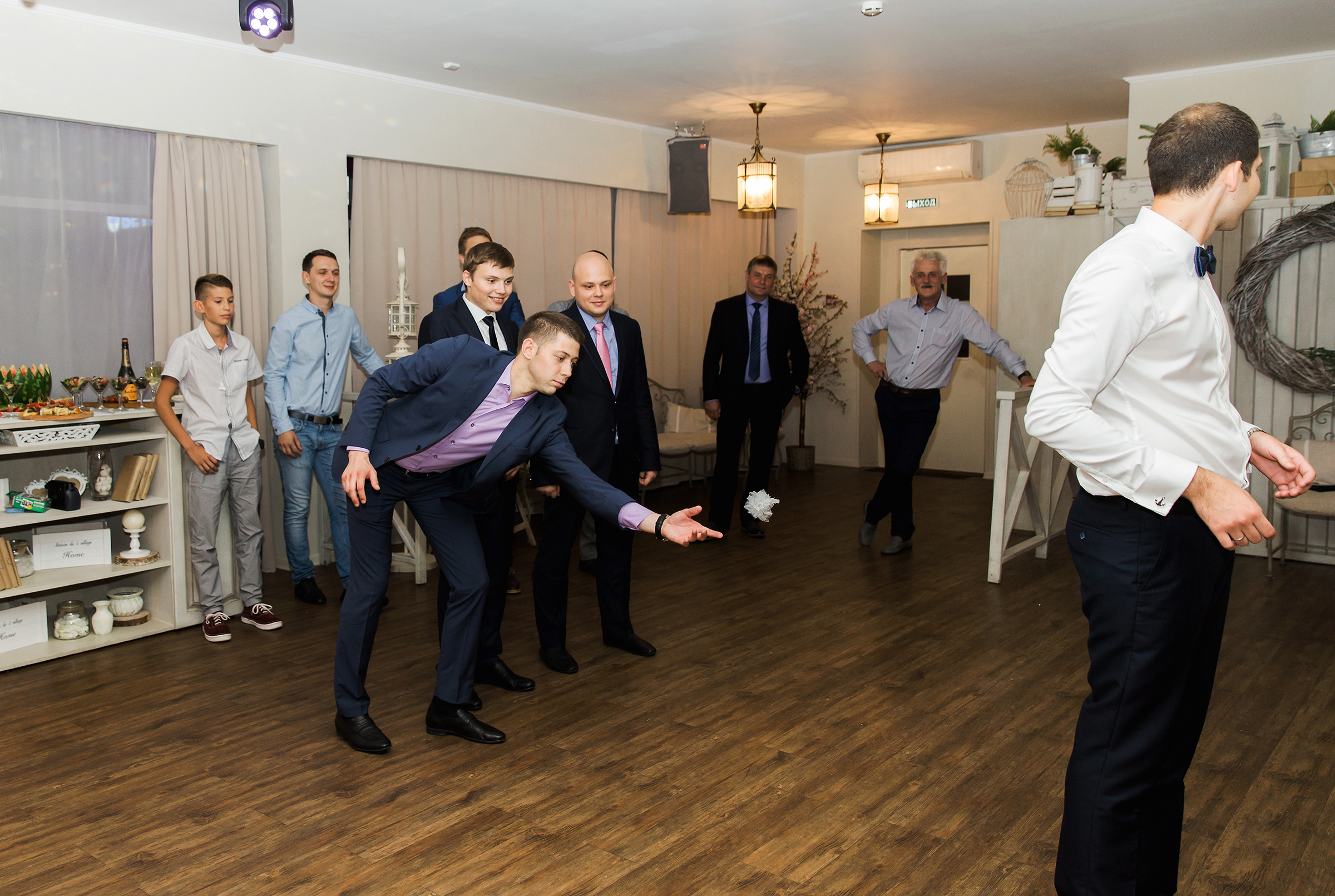 ЛИДИЯ и ДАНИИЛ. Свадебный и семейный пленочный фотограф в Петербурге Истомина Ирина