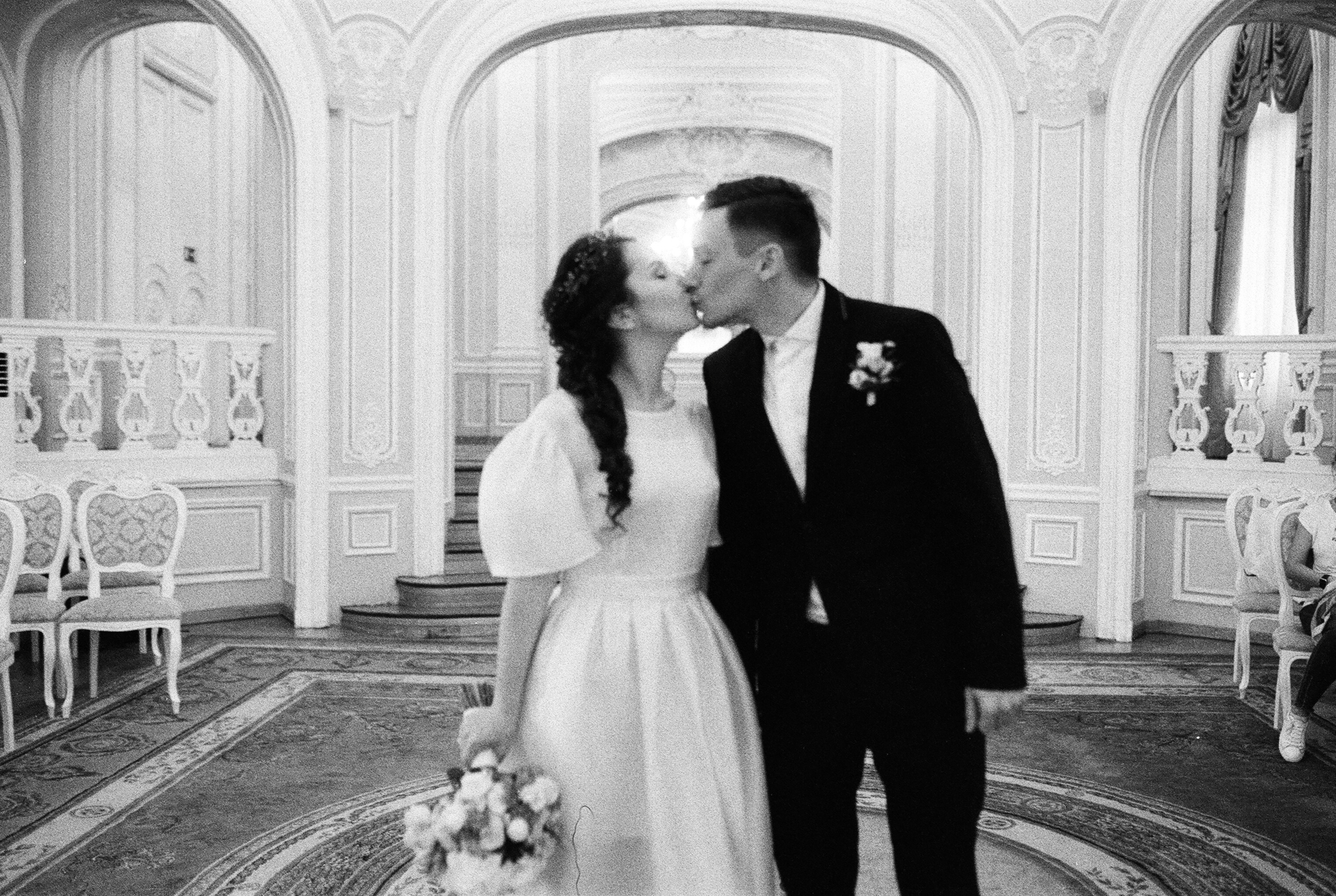 ЕЛЕНА и ИГОРЬ. Свадебный и семейный пленочный фотограф в Петербурге Истомина Ирина