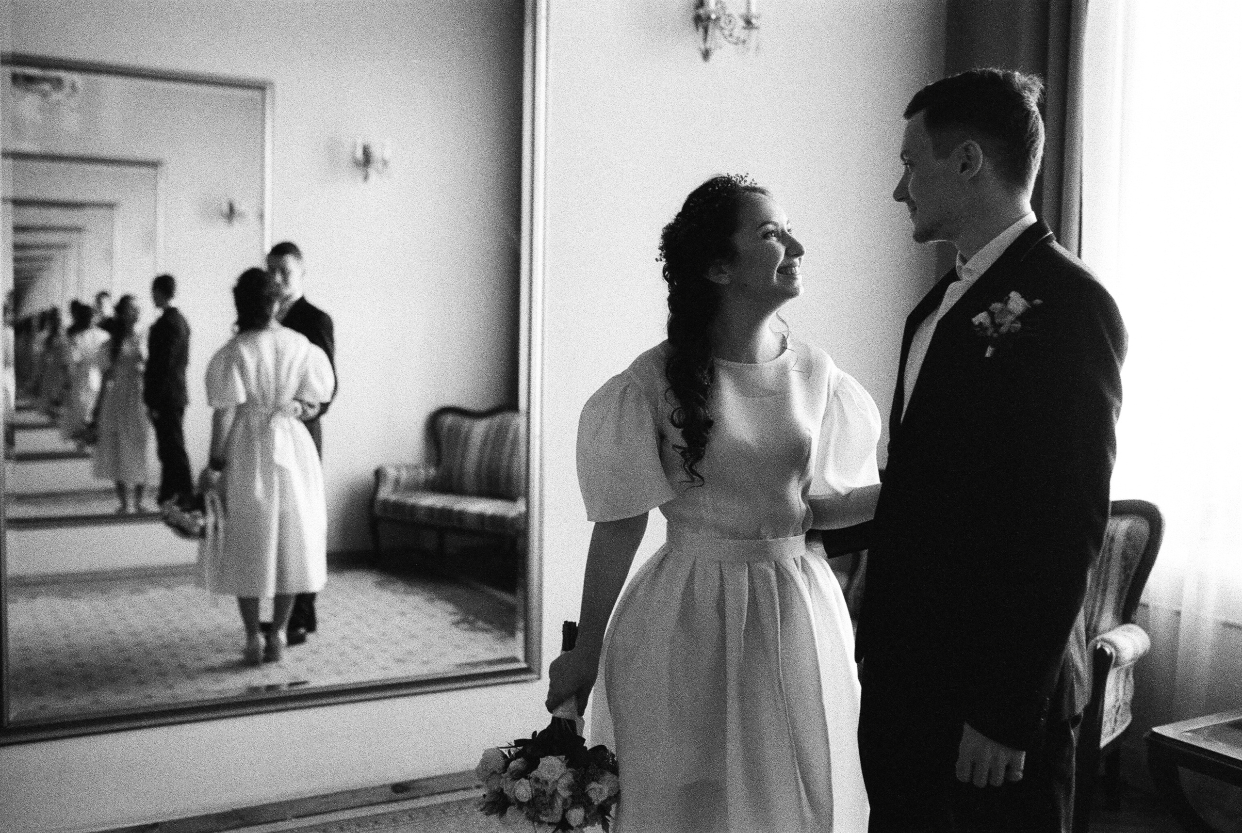 ЕЛЕНА и ИГОРЬ. Свадебный и семейный пленочный фотограф в Петербурге Истомина Ирина