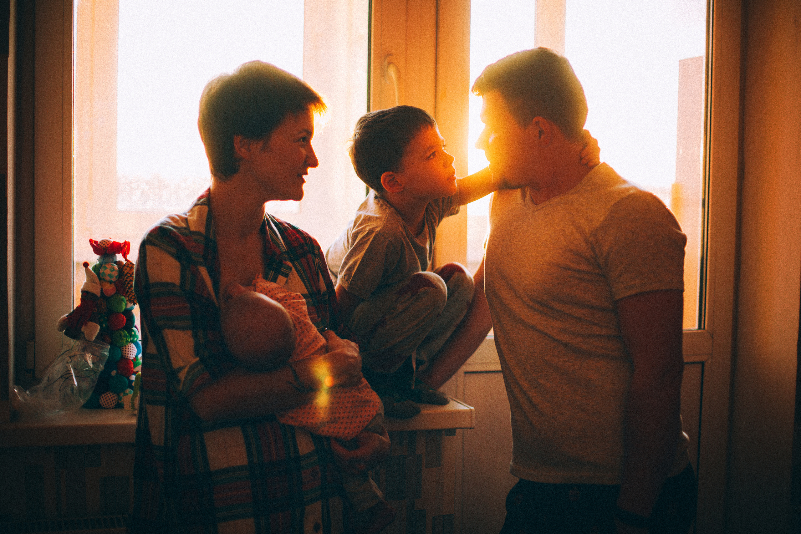 Лида Лёша Лия Юра и собакен Ева. Свадебный и семейный пленочный фотограф в Петербурге Истомина Ирина
