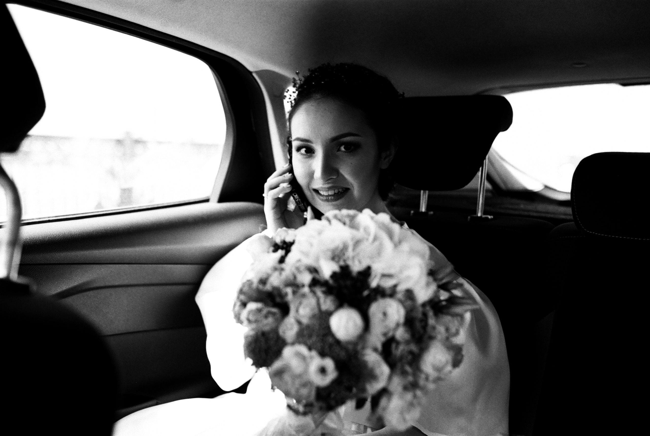 ЕЛЕНА и ИГОРЬ. Свадебный и семейный пленочный фотограф в Петербурге Истомина Ирина