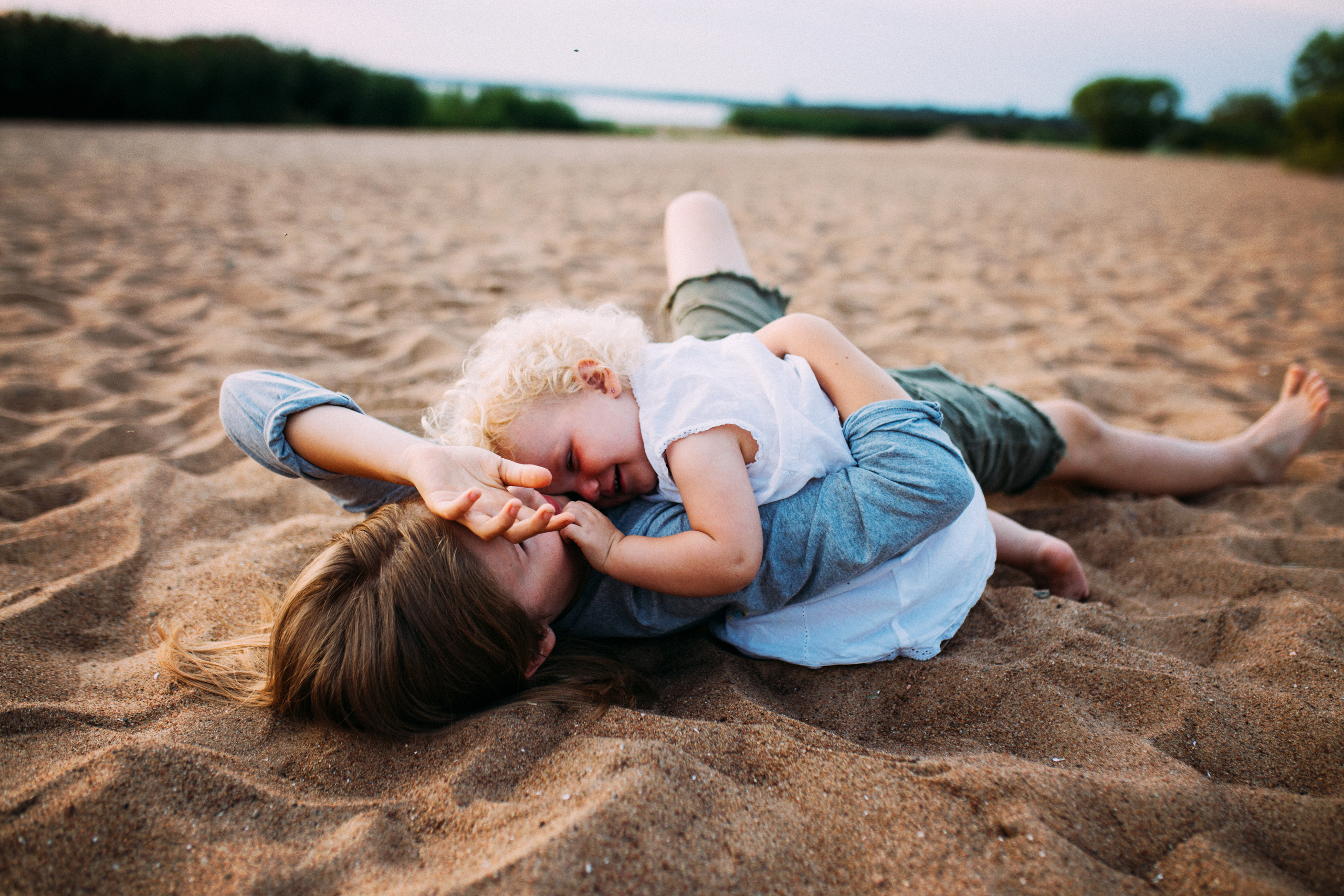 Оля Кирилл Матвей и Марта. Свадебный и семейный пленочный фотограф в Петербурге Истомина Ирина