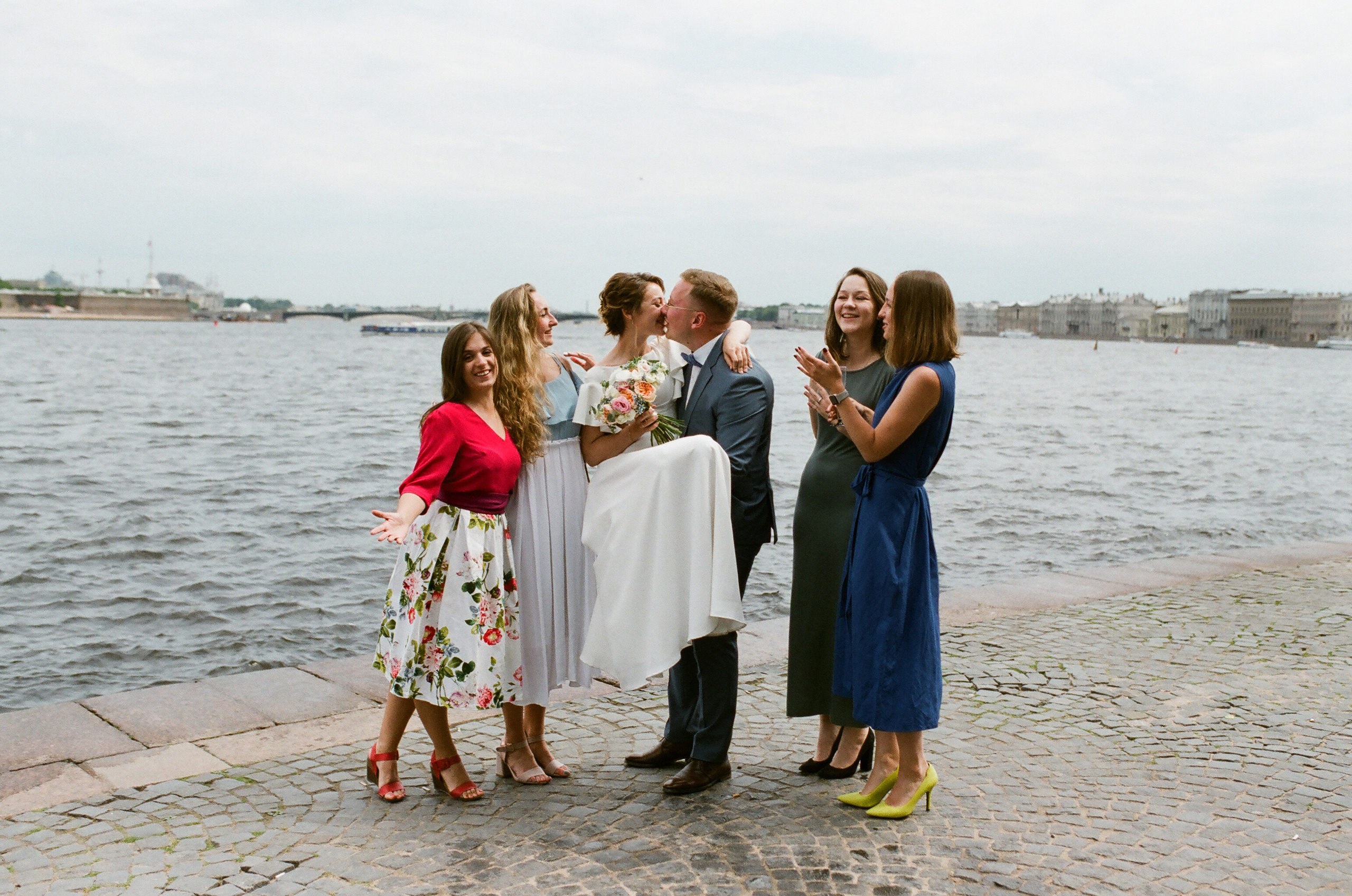 МАРИЯ и ГРИГОРИЙ. Свадебный и семейный пленочный фотограф в Петербурге Истомина Ирина