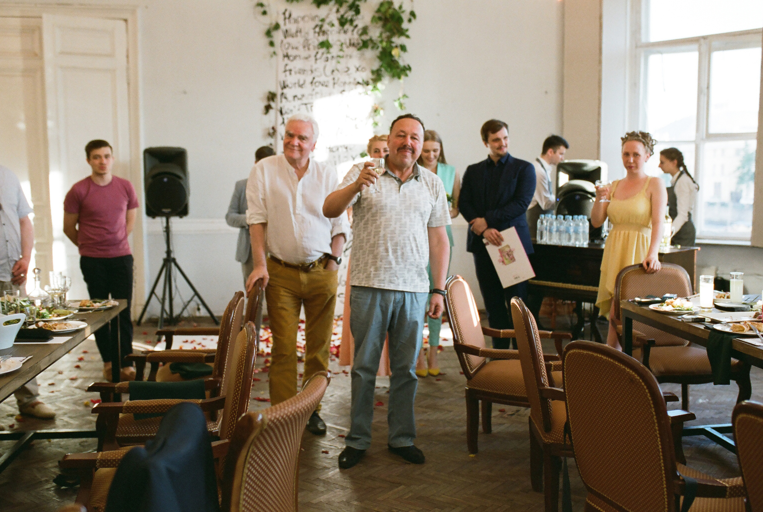 ЕЛЕНА и ИГОРЬ. Свадебный и семейный пленочный фотограф в Петербурге Истомина Ирина