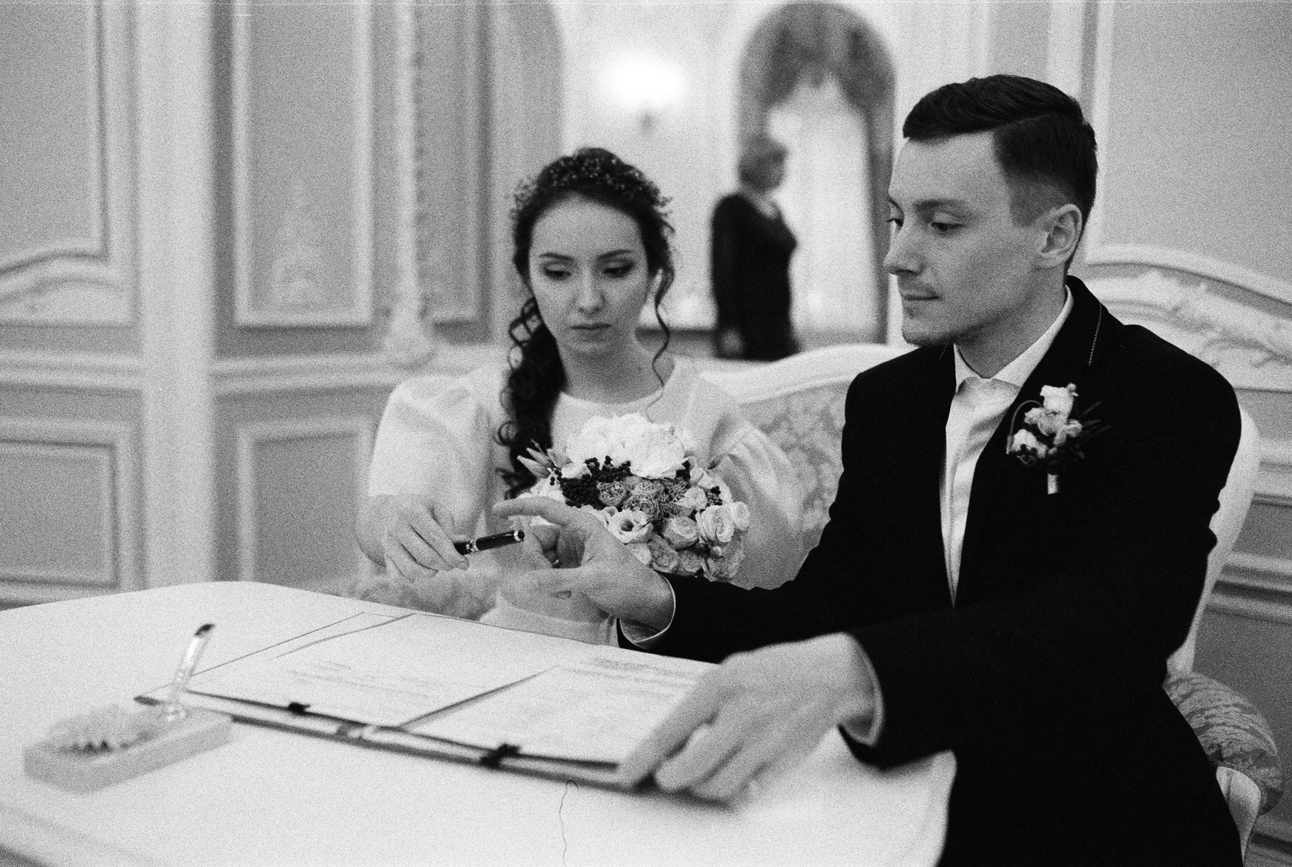 ЕЛЕНА и ИГОРЬ. Свадебный и семейный пленочный фотограф в Петербурге Истомина Ирина