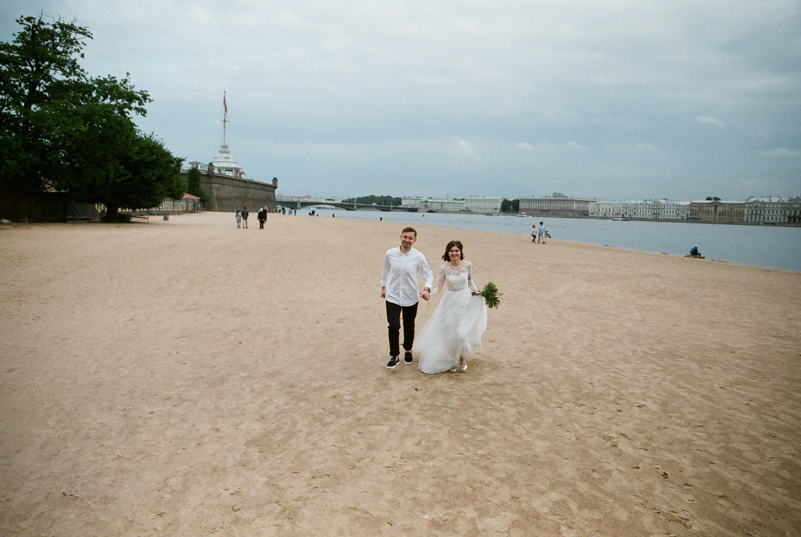КСЕНИЯ и ПАВЕЛ. Свадебный и семейный пленочный фотограф в Петербурге Истомина Ирина