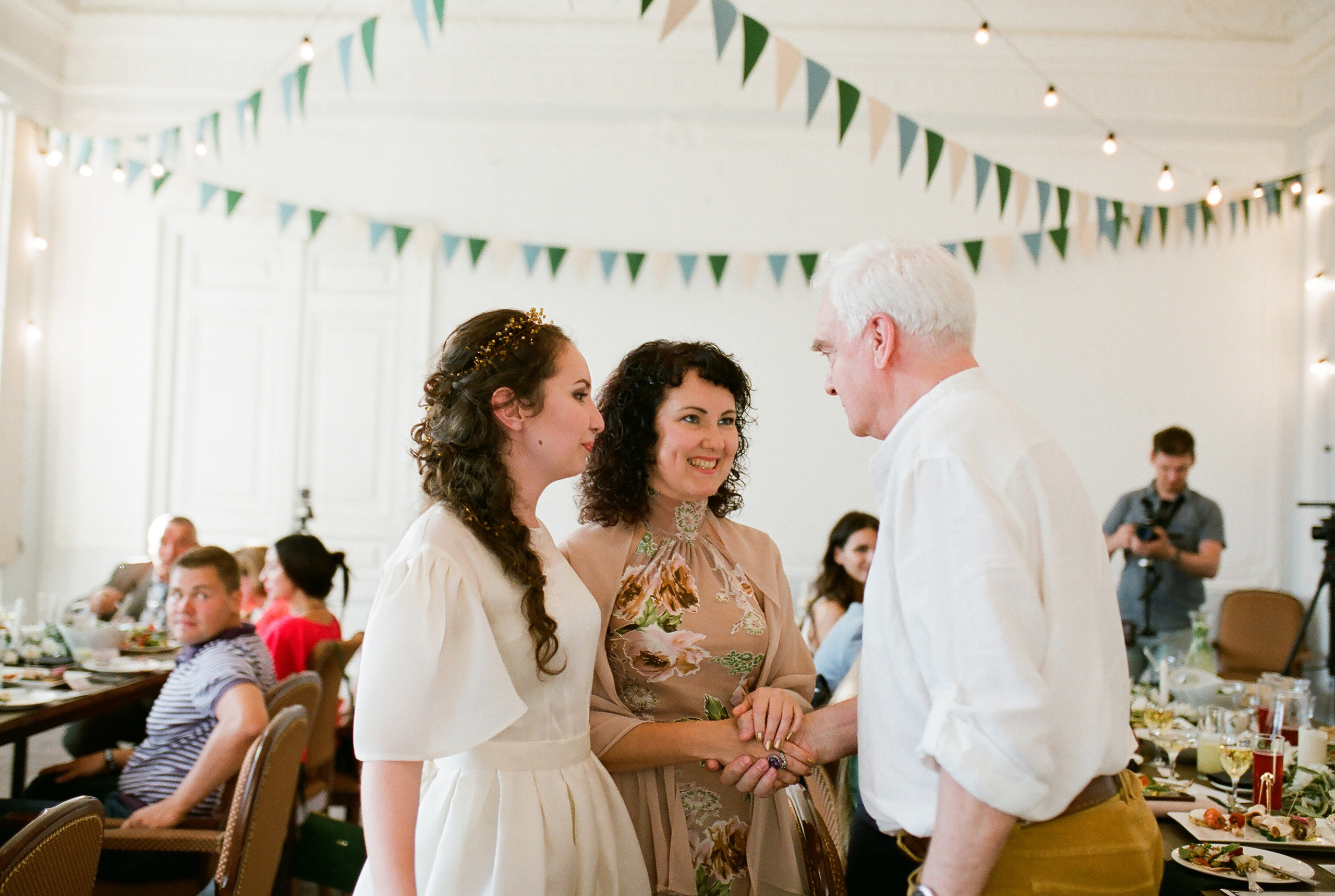 ЕЛЕНА и ИГОРЬ. Свадебный и семейный пленочный фотограф в Петербурге Истомина Ирина