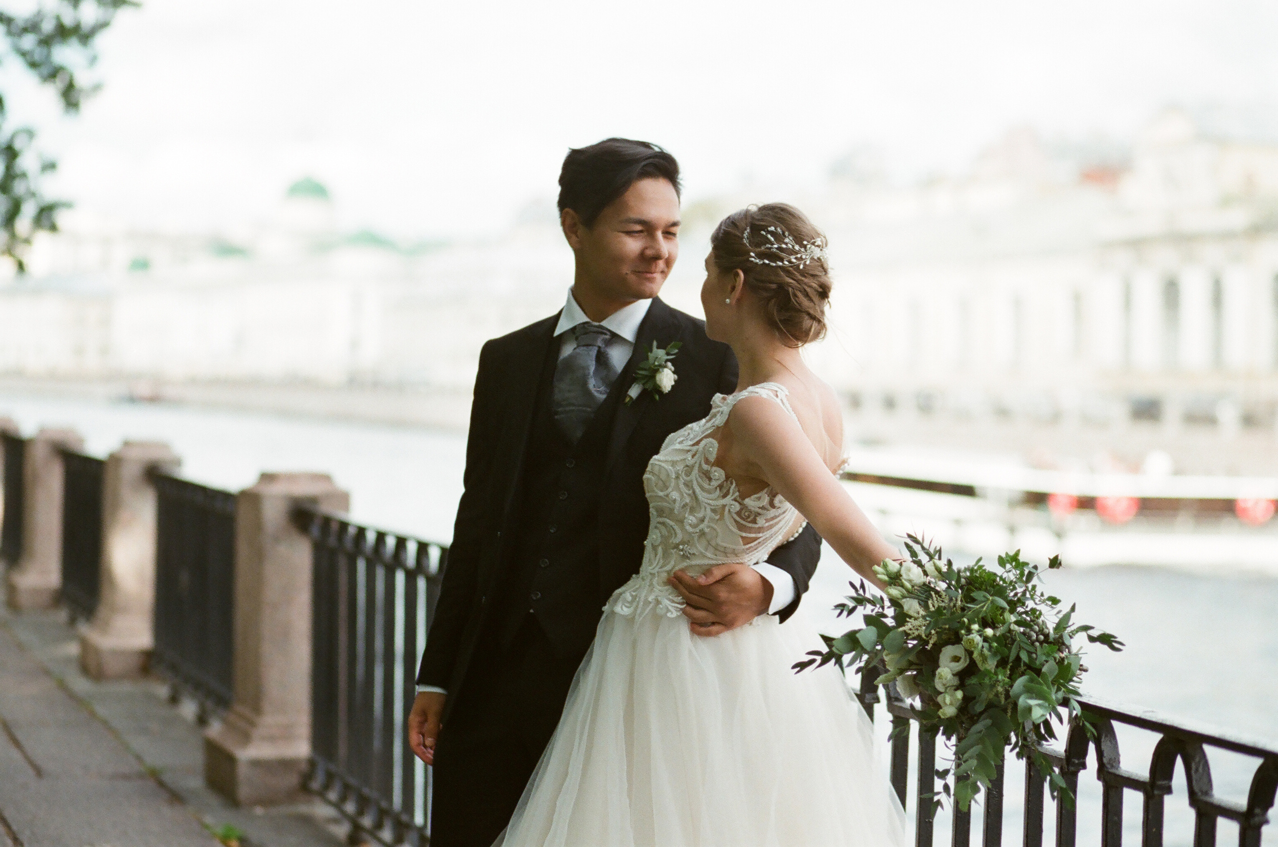 АЛЕКСАНДРА и СЕРГЕЙ. Свадебный и семейный пленочный фотограф в Петербурге Истомина Ирина