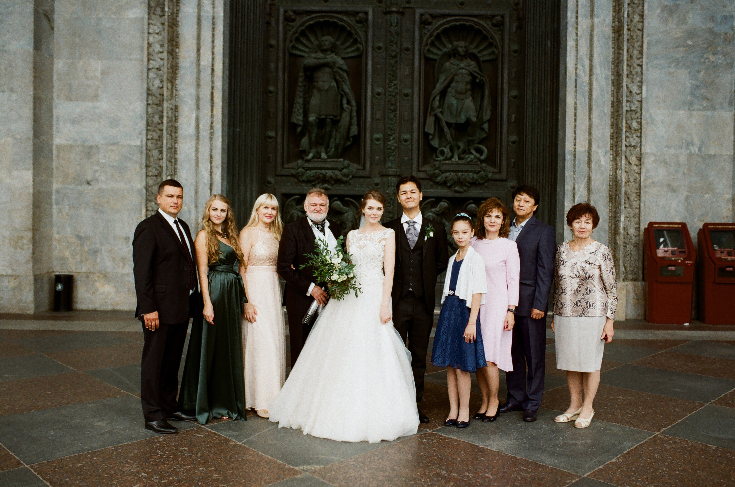 АЛЕКСАНДРА и СЕРГЕЙ. Свадебный и семейный пленочный фотограф в Петербурге Истомина Ирина