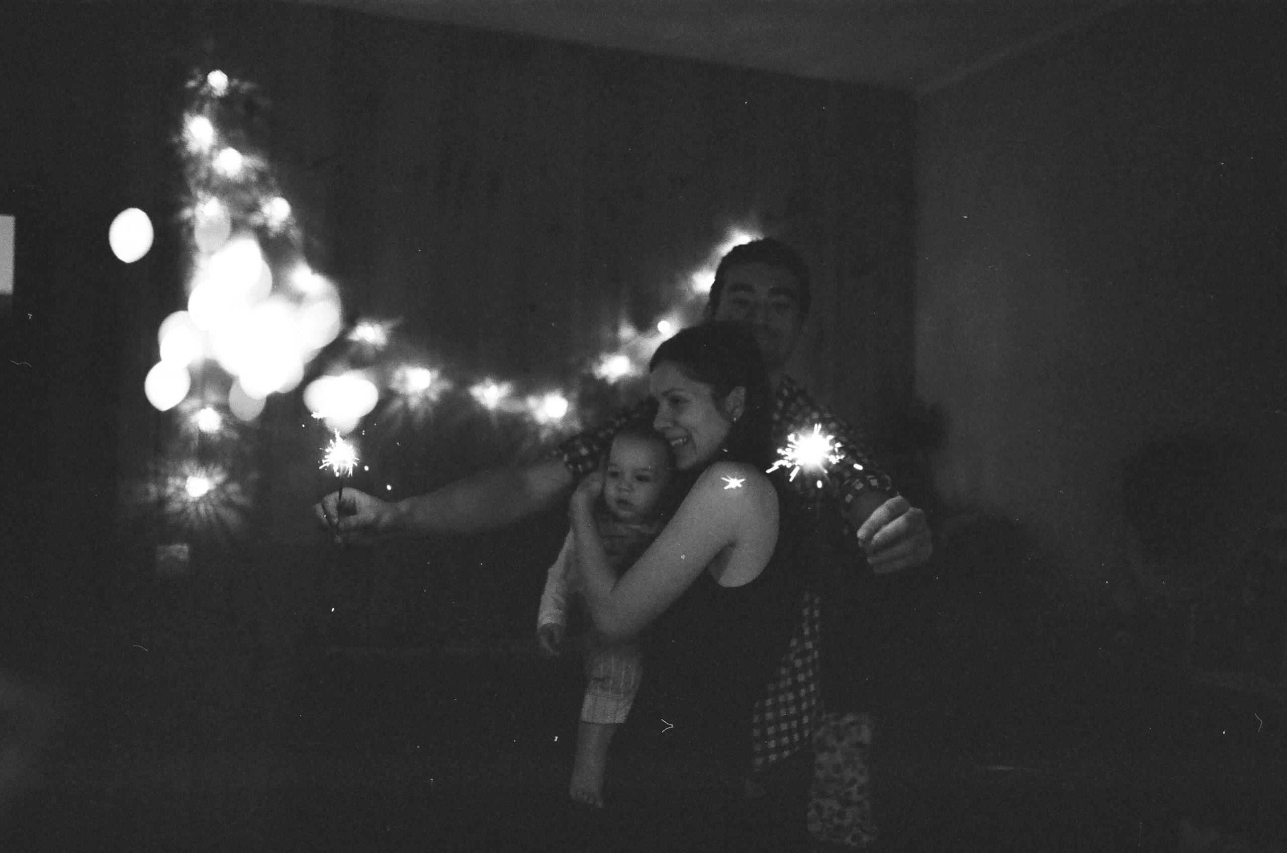 Настя Петя и Ваня. Свадебный и семейный пленочный фотограф в Петербурге Истомина Ирина